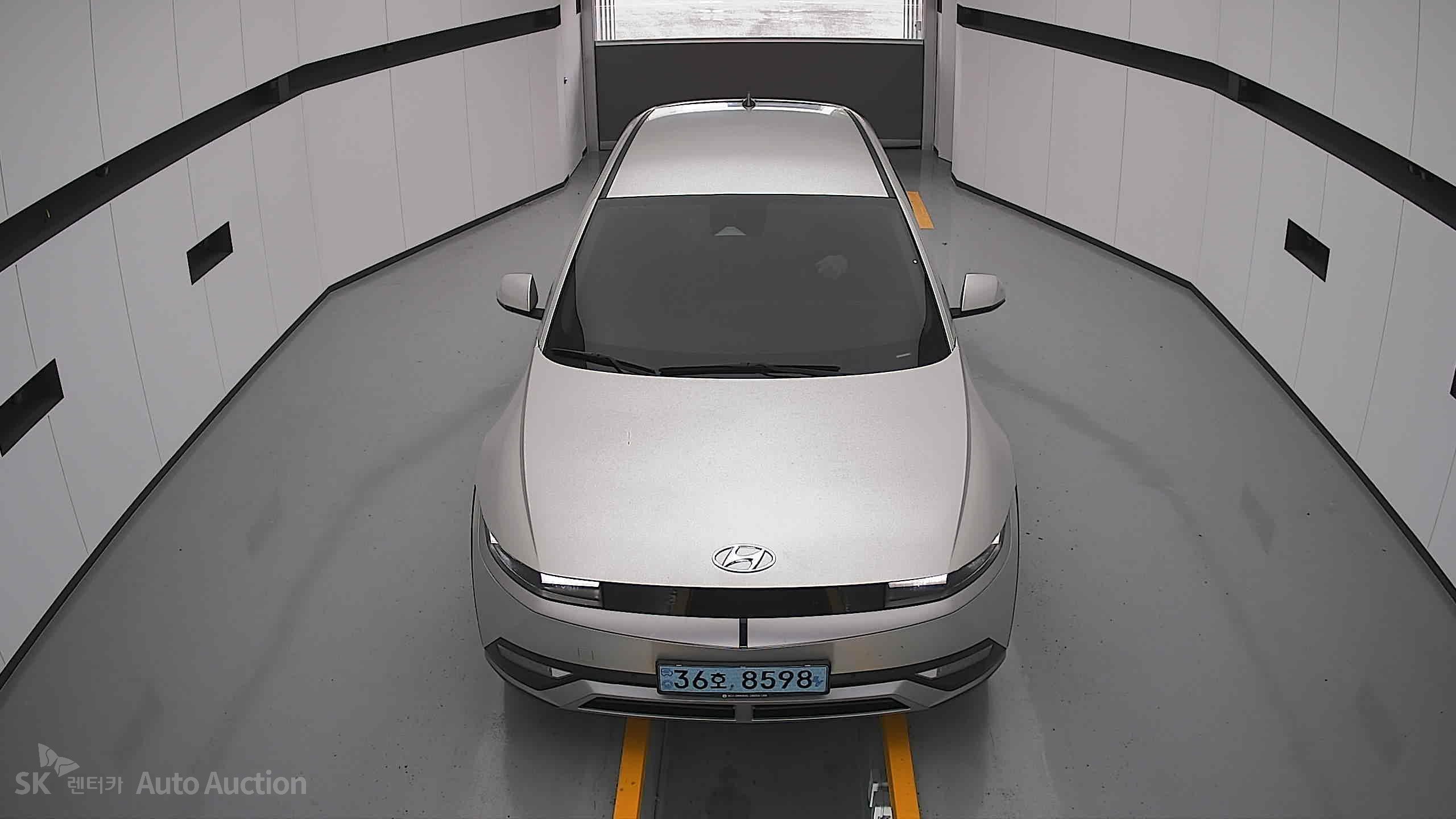 2022 - hyundai ioniq