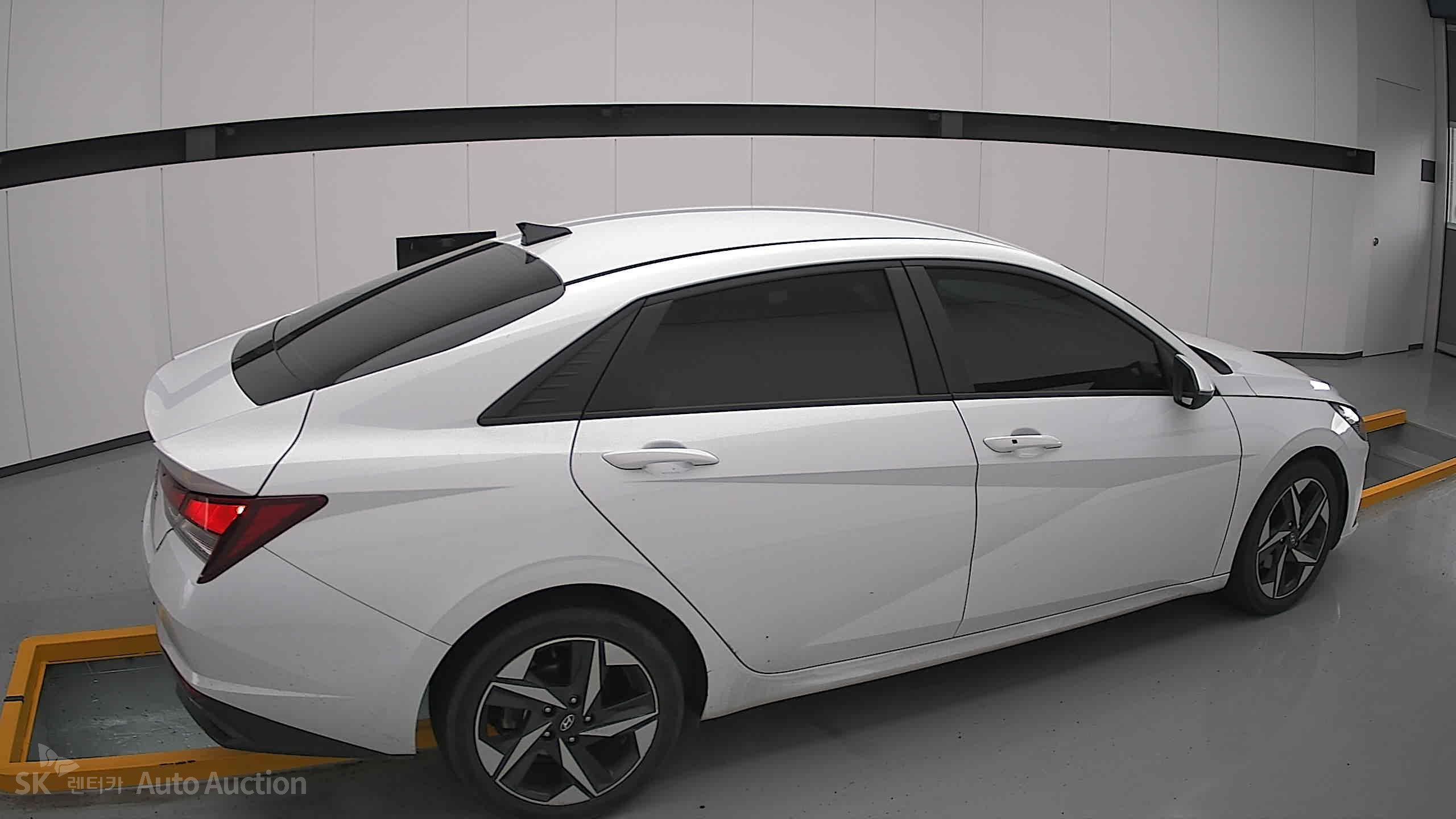 2023 - hyundai avante