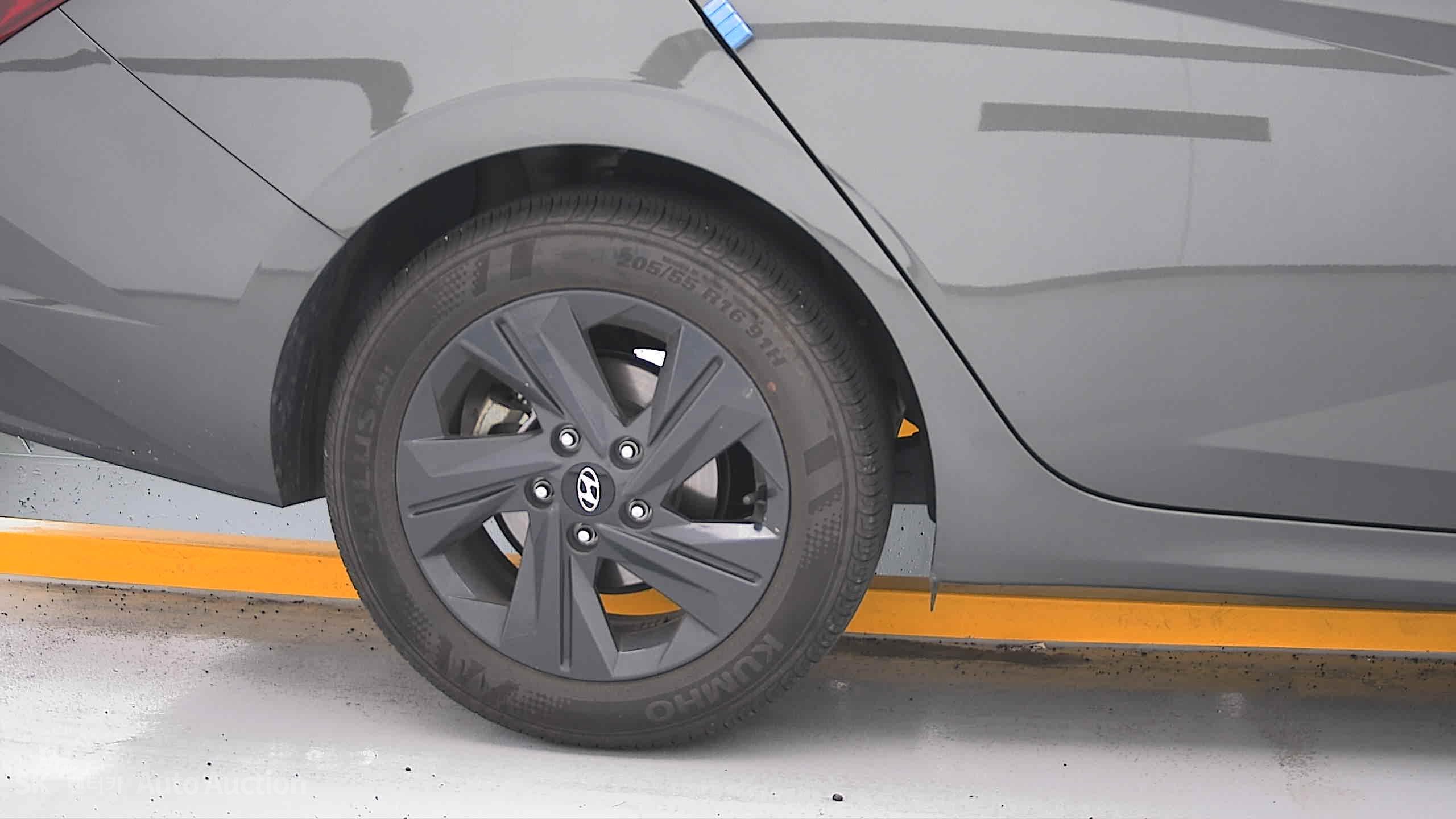 2023 - hyundai avante