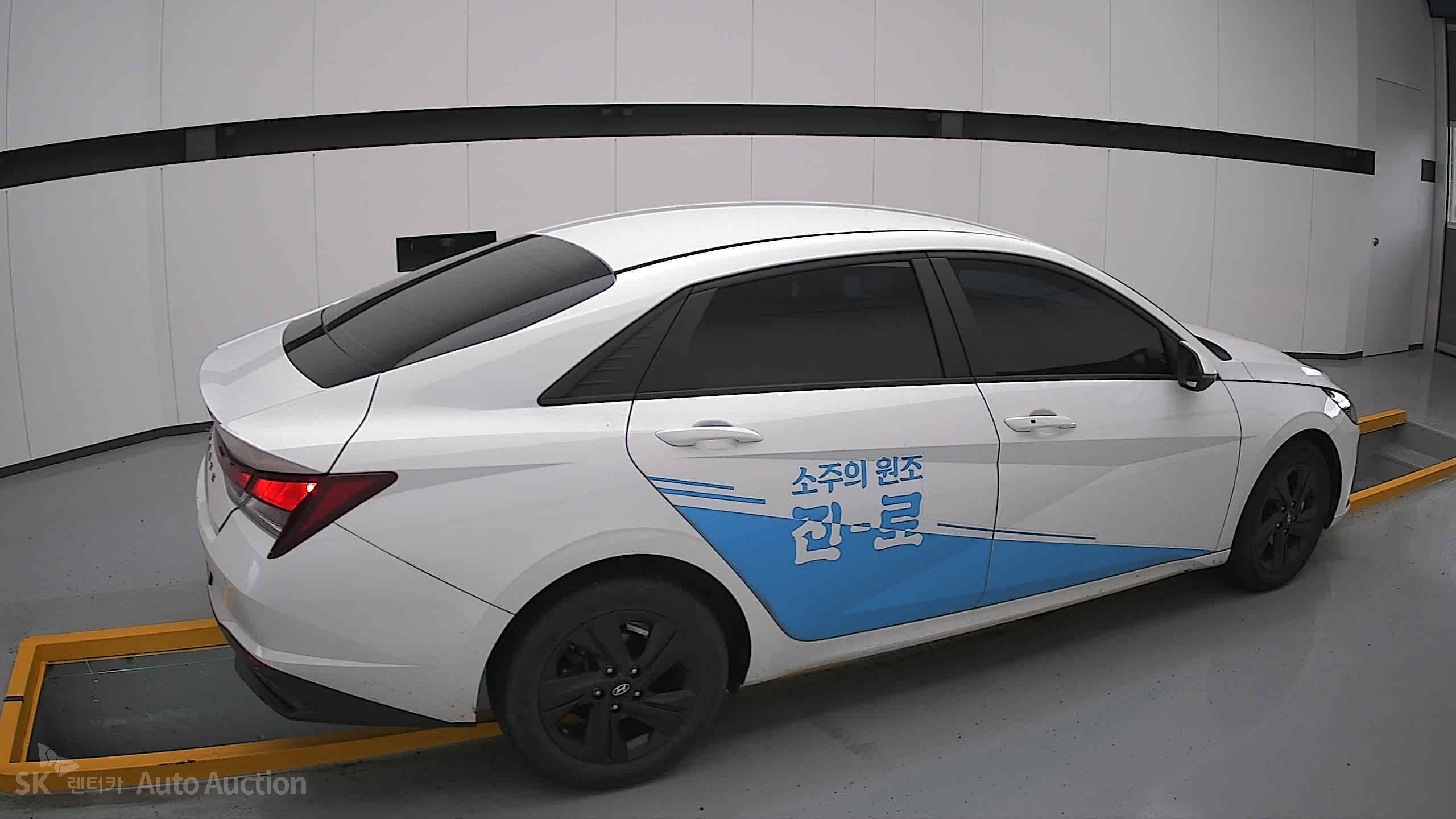 2023 - hyundai avante