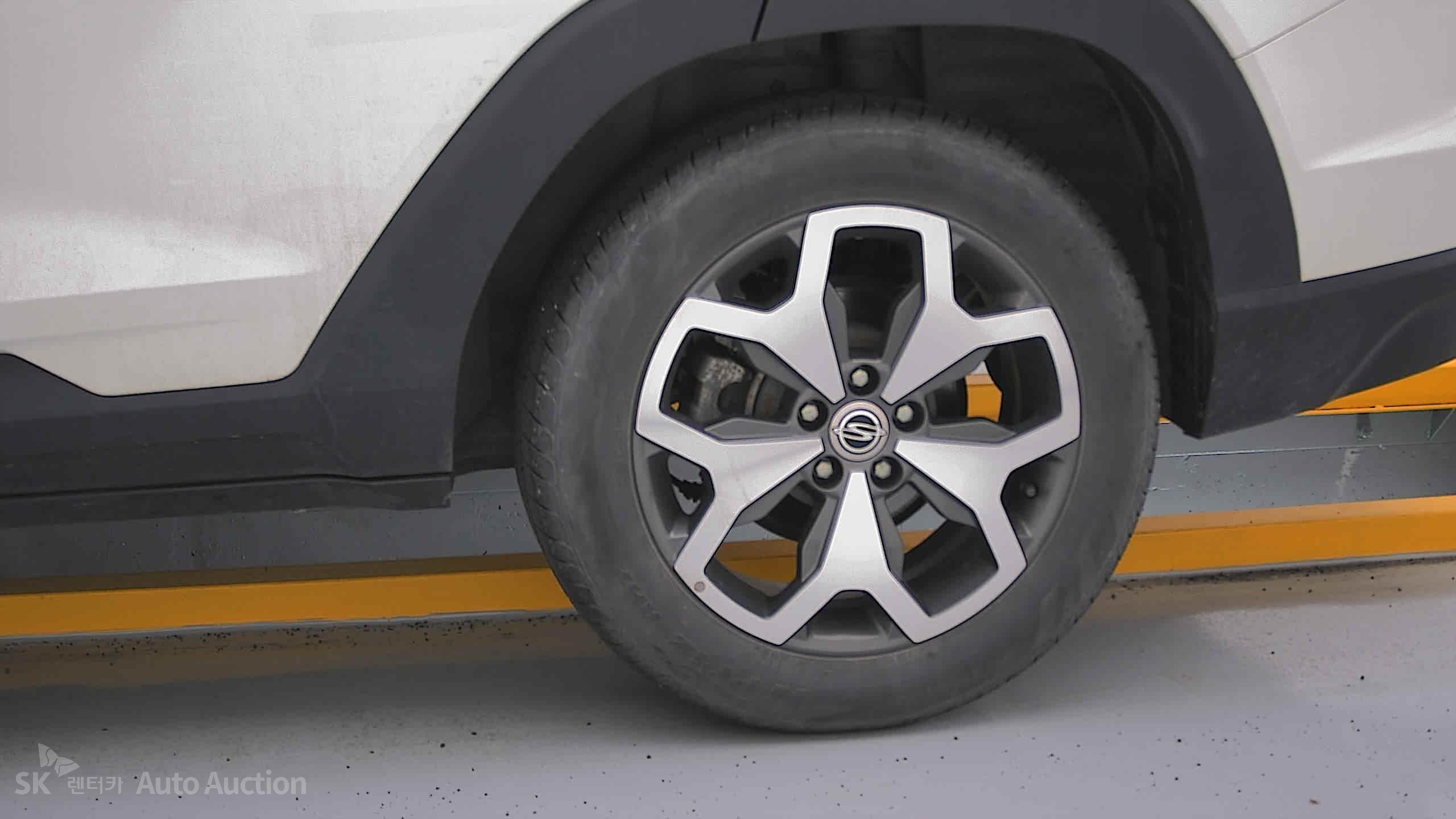 2023 - kg mobility (ssangyong) torres