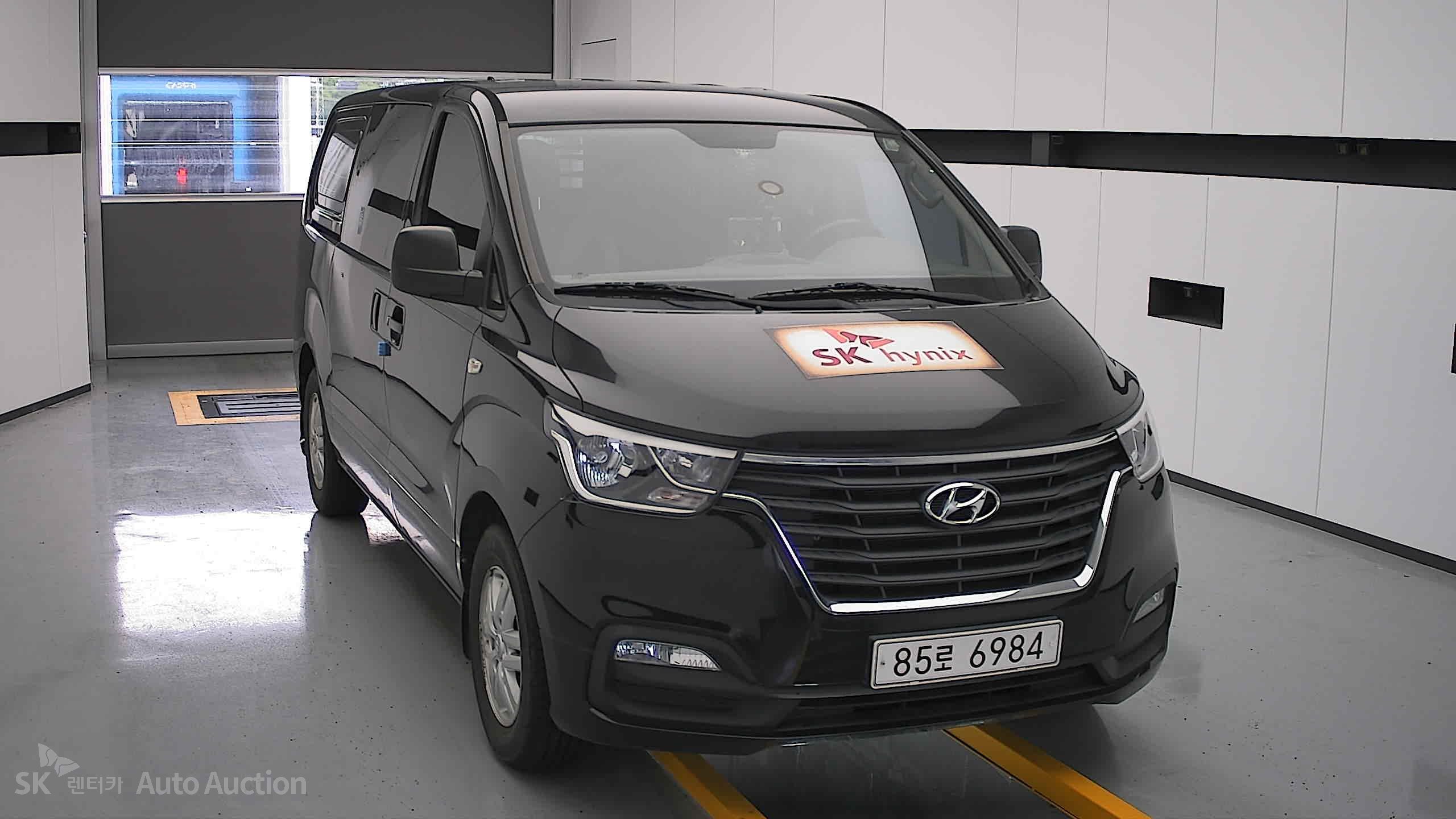 2021 - hyundai grand starex