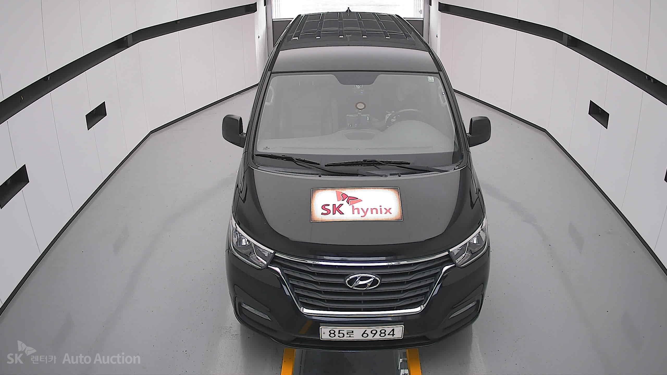 2021 - hyundai grand starex
