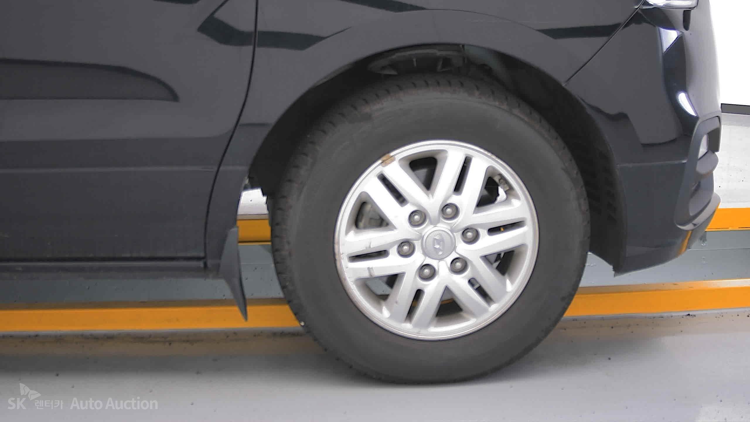 2021 - hyundai grand starex
