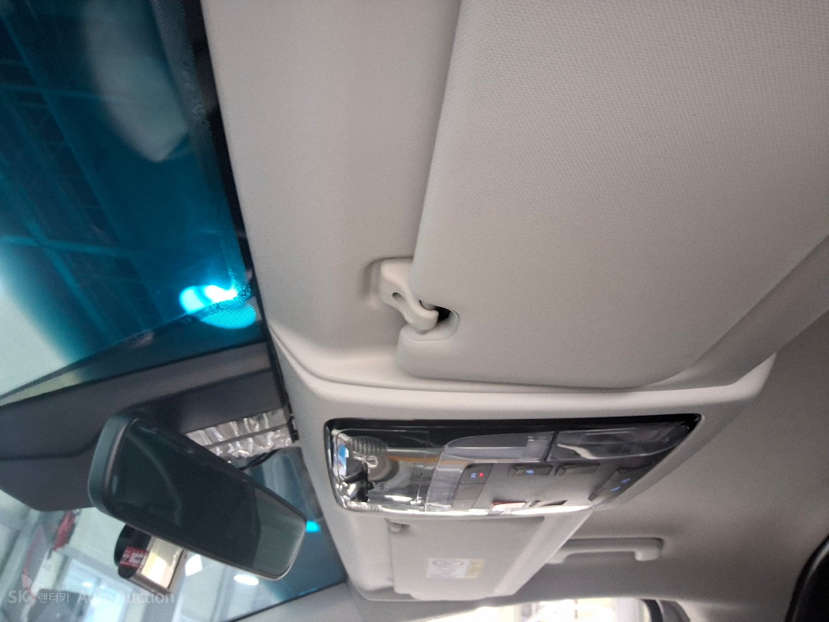 2024 - hyundai staria