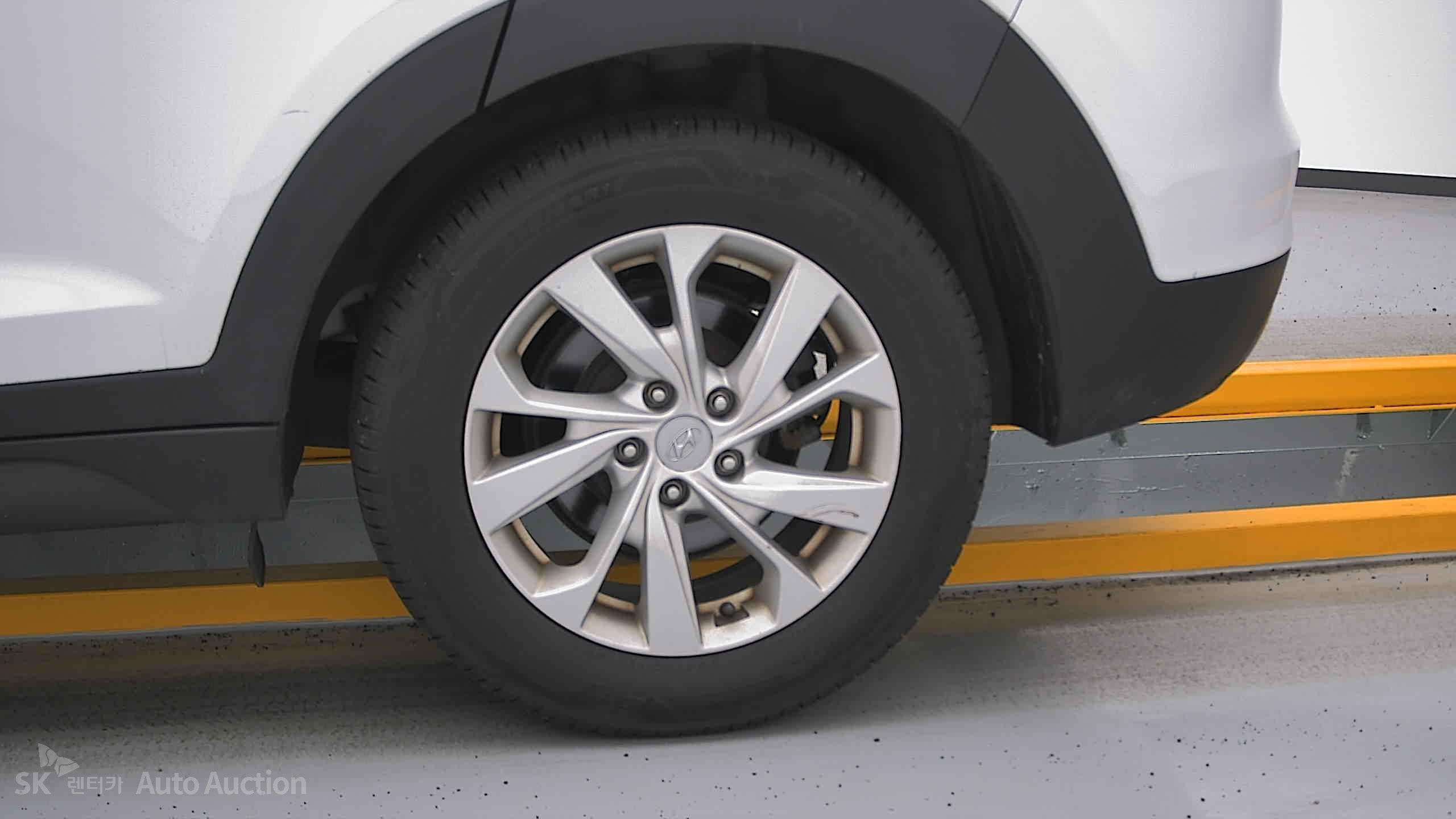 2020 - hyundai tucson