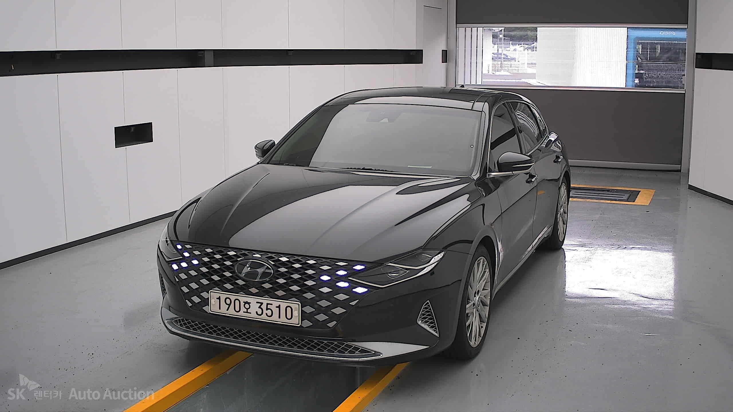 2022 - hyundai grandeur