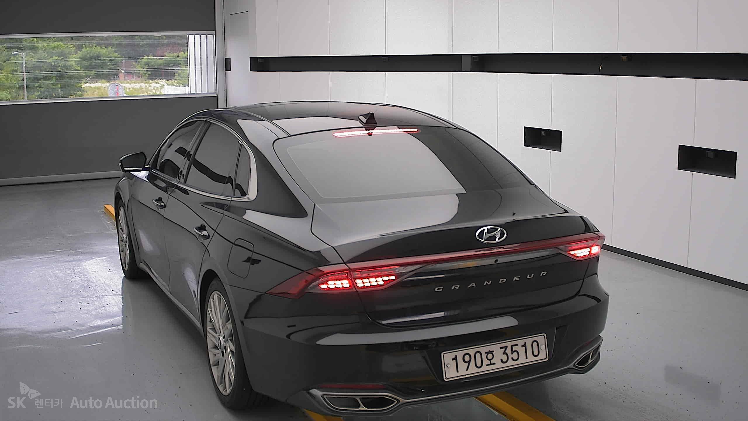 2022 - hyundai grandeur