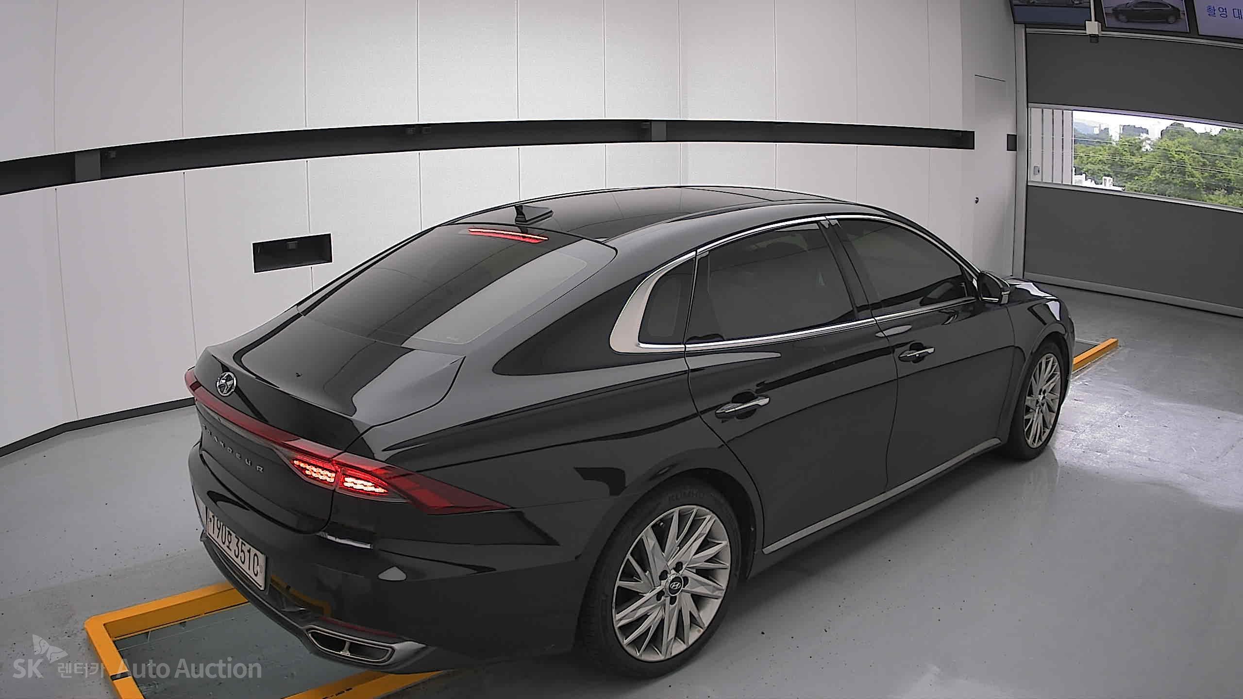 2022 - hyundai grandeur
