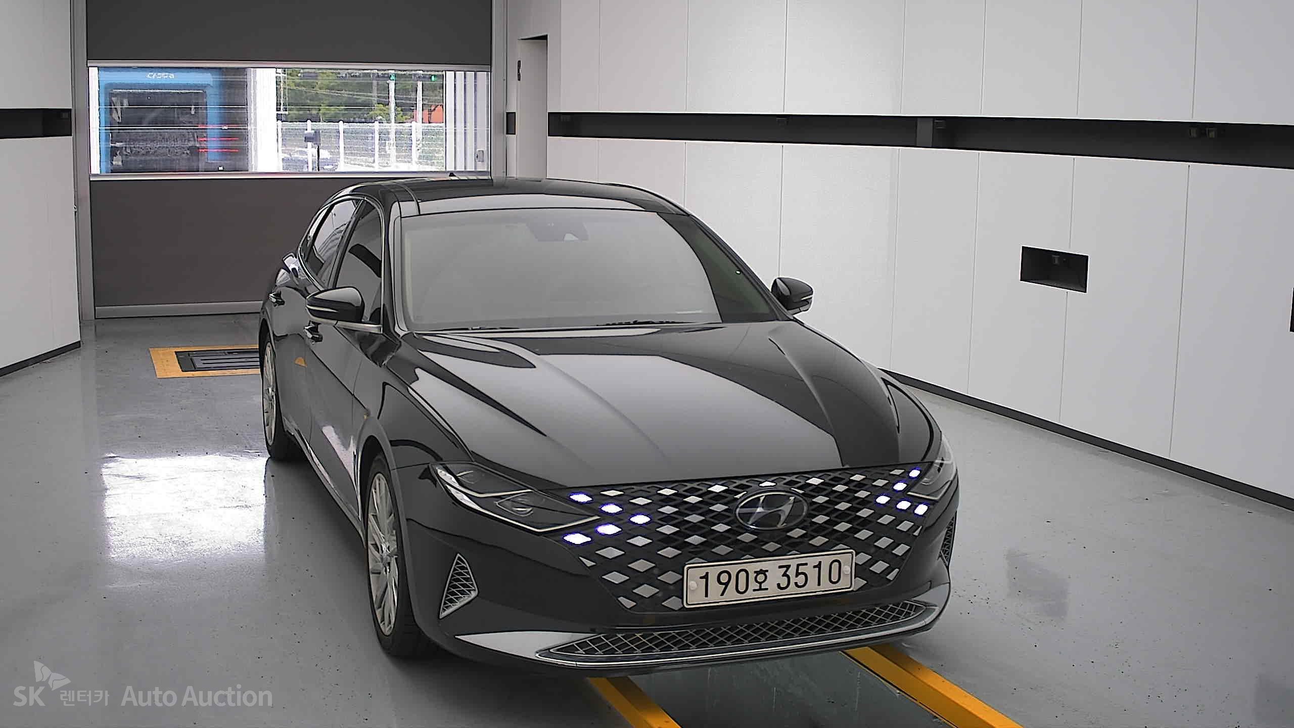 2022 - hyundai grandeur