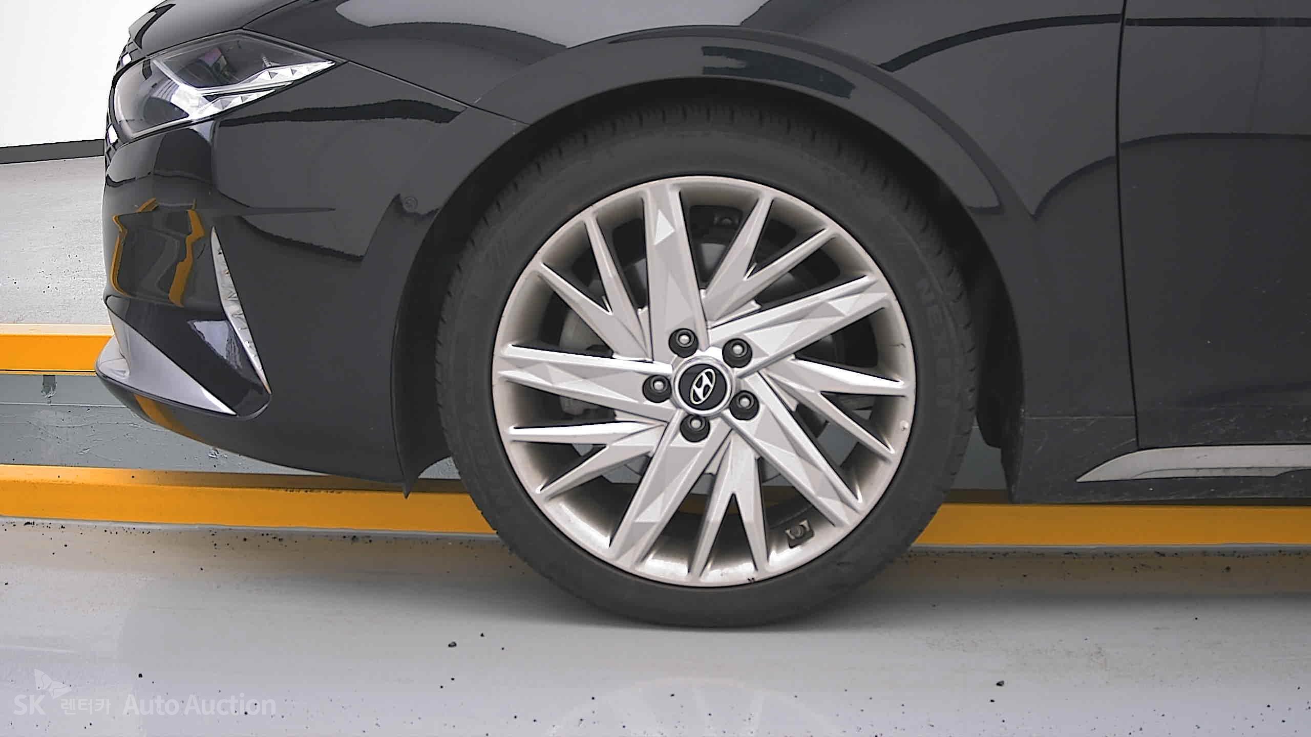 2022 - hyundai grandeur