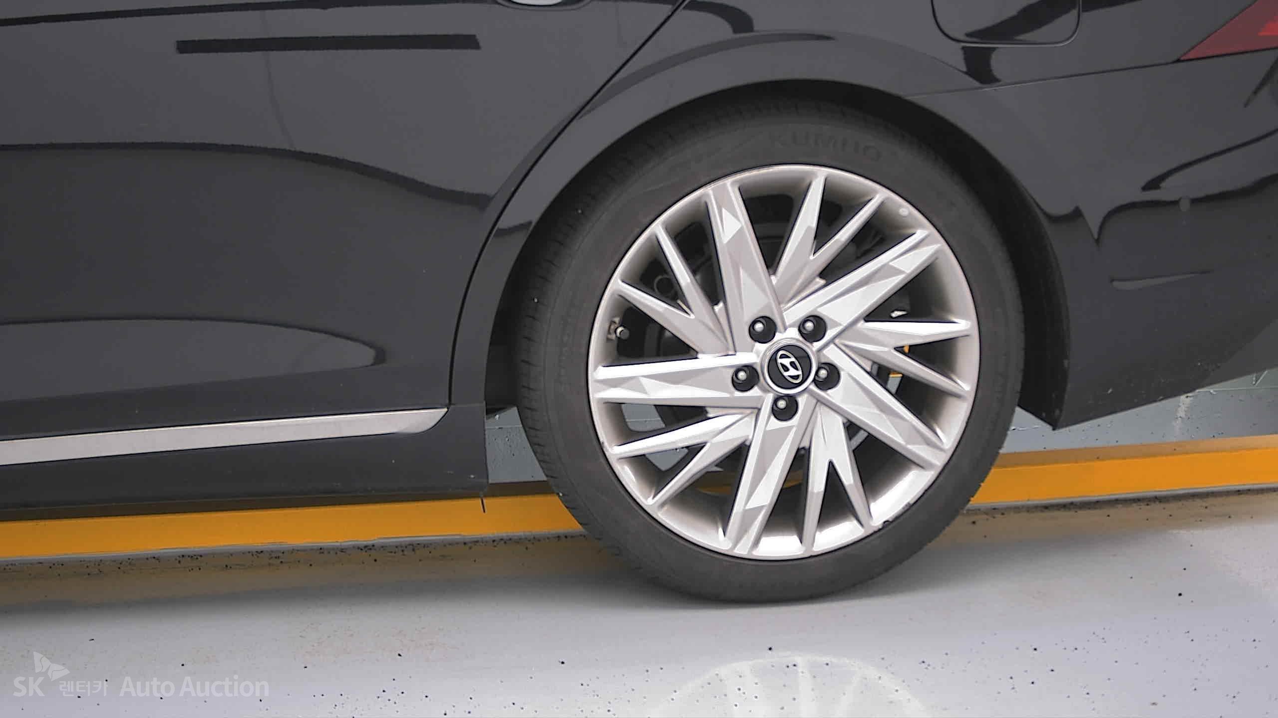 2022 - hyundai grandeur