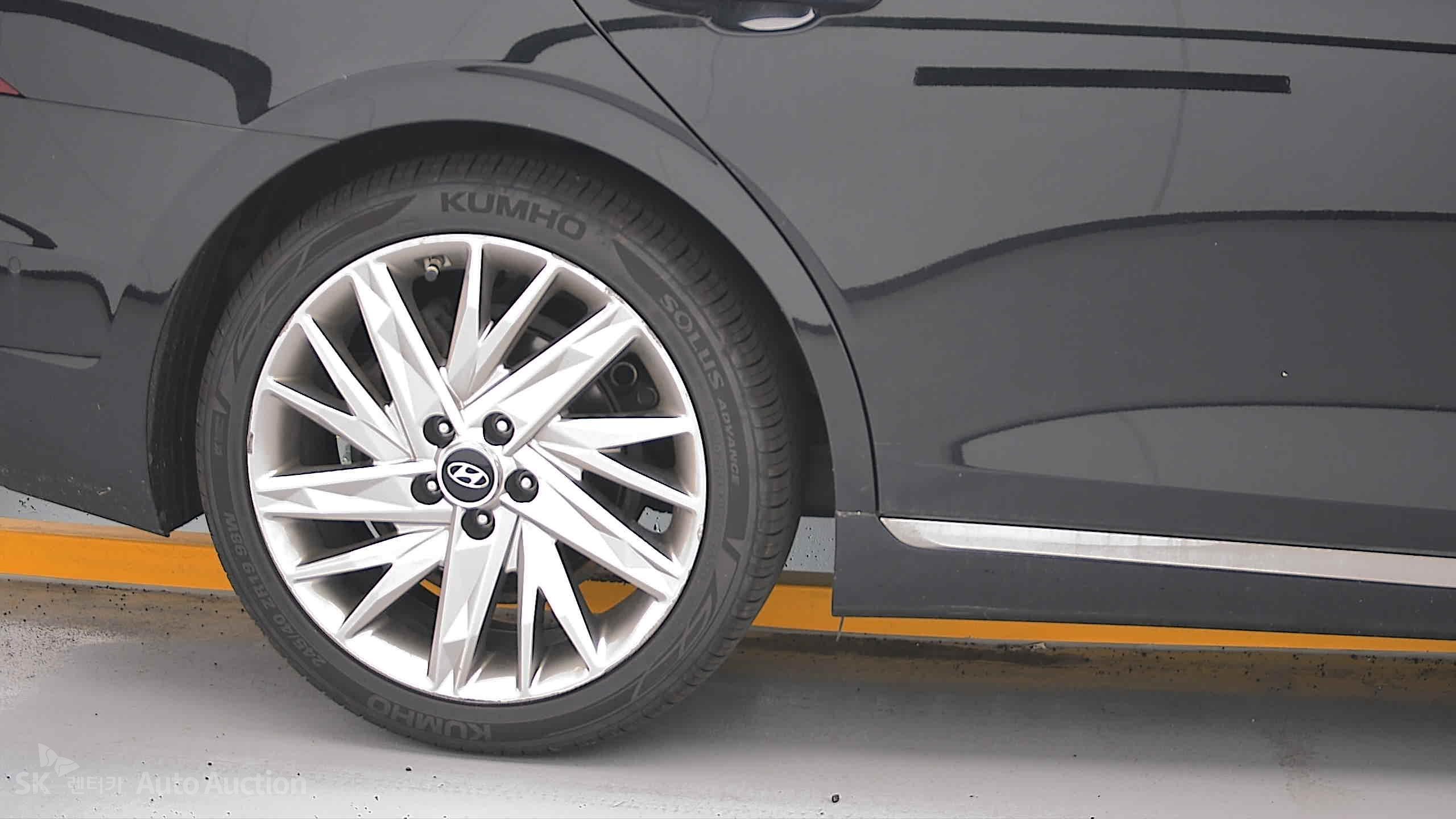 2022 - hyundai grandeur