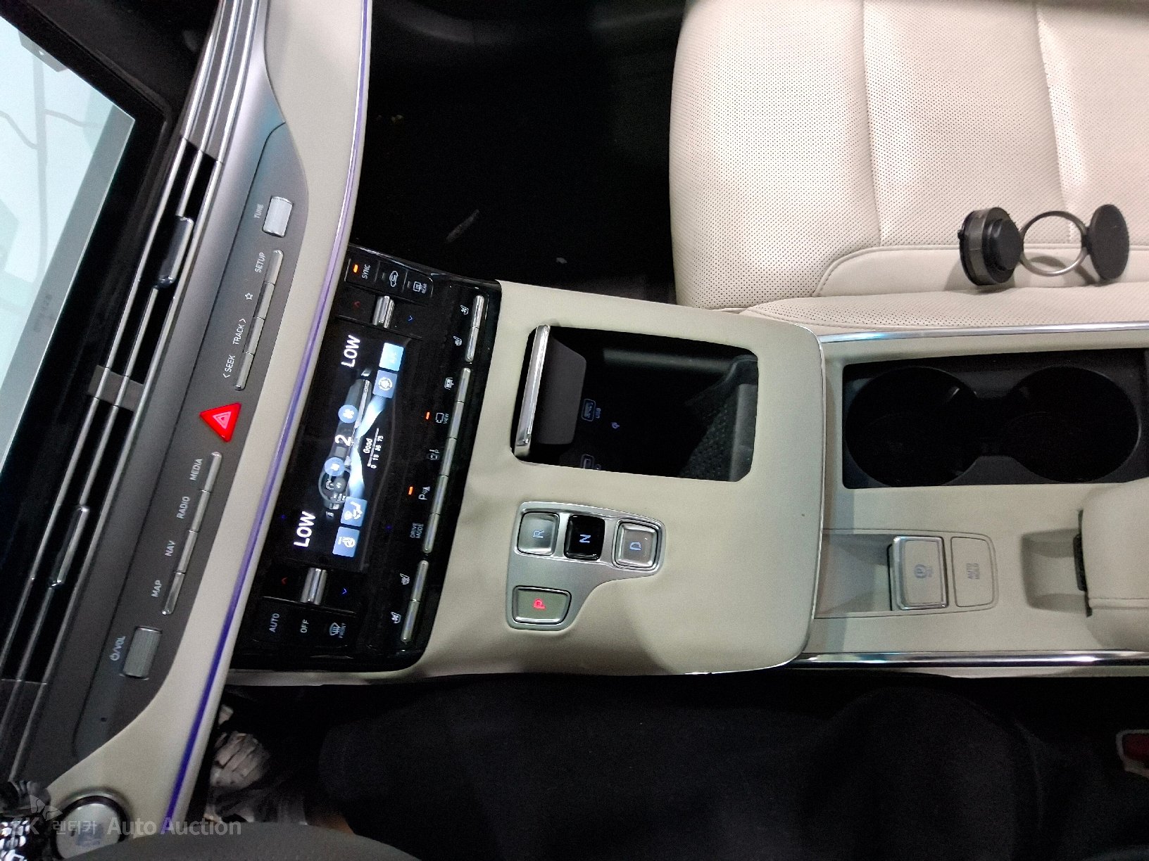 2022 - hyundai grandeur