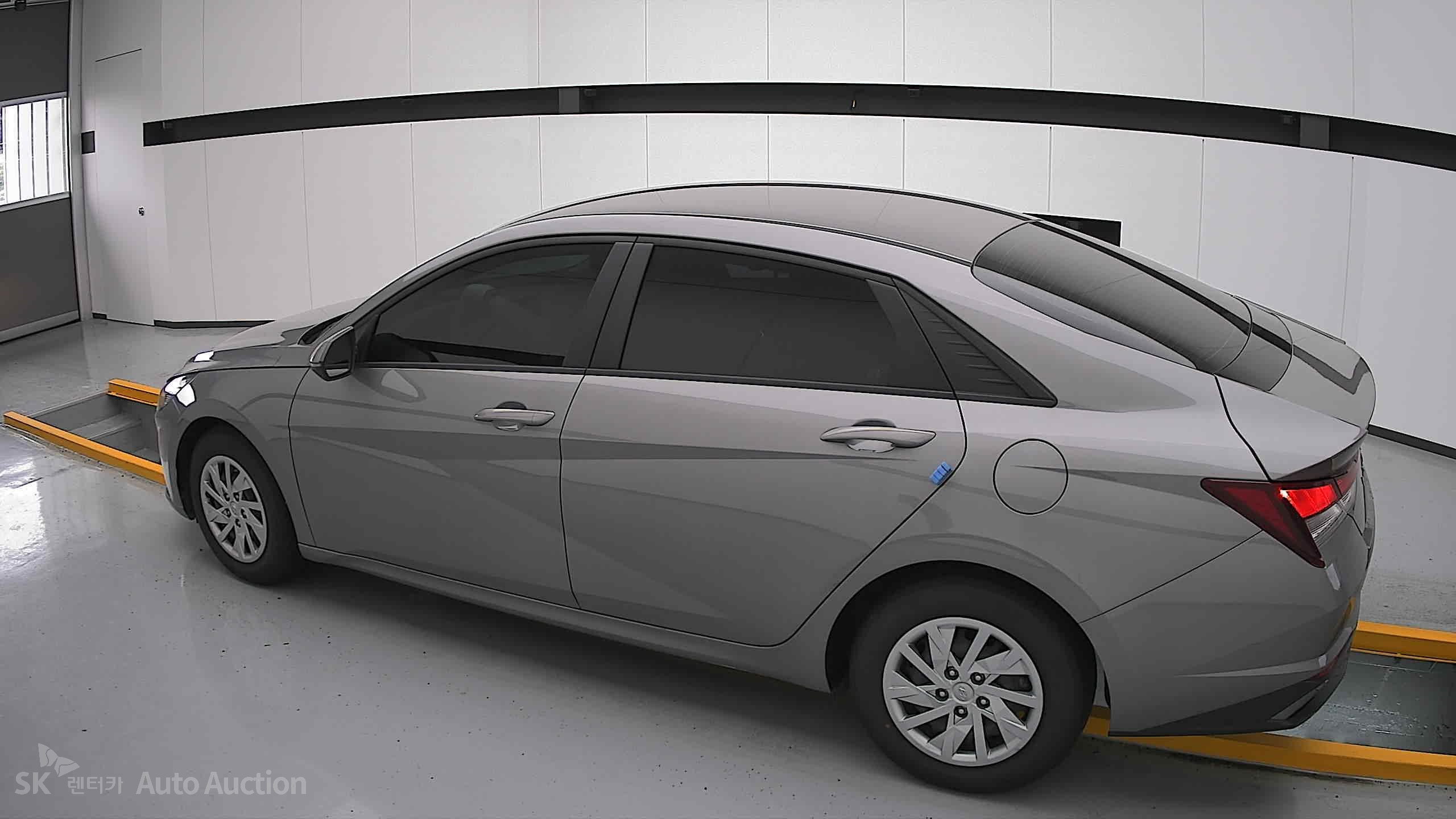 2022 - hyundai avante