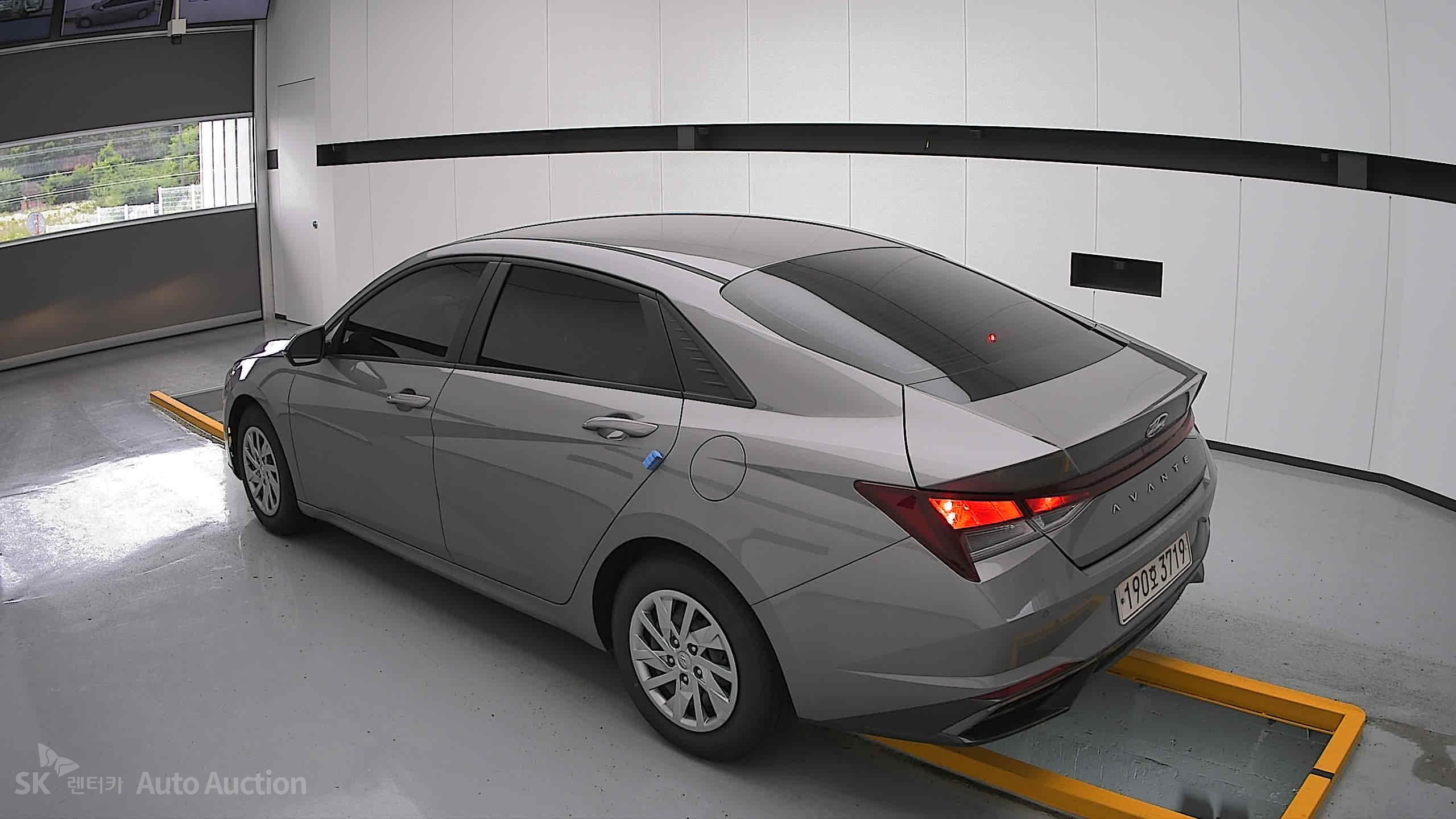 2022 - hyundai avante