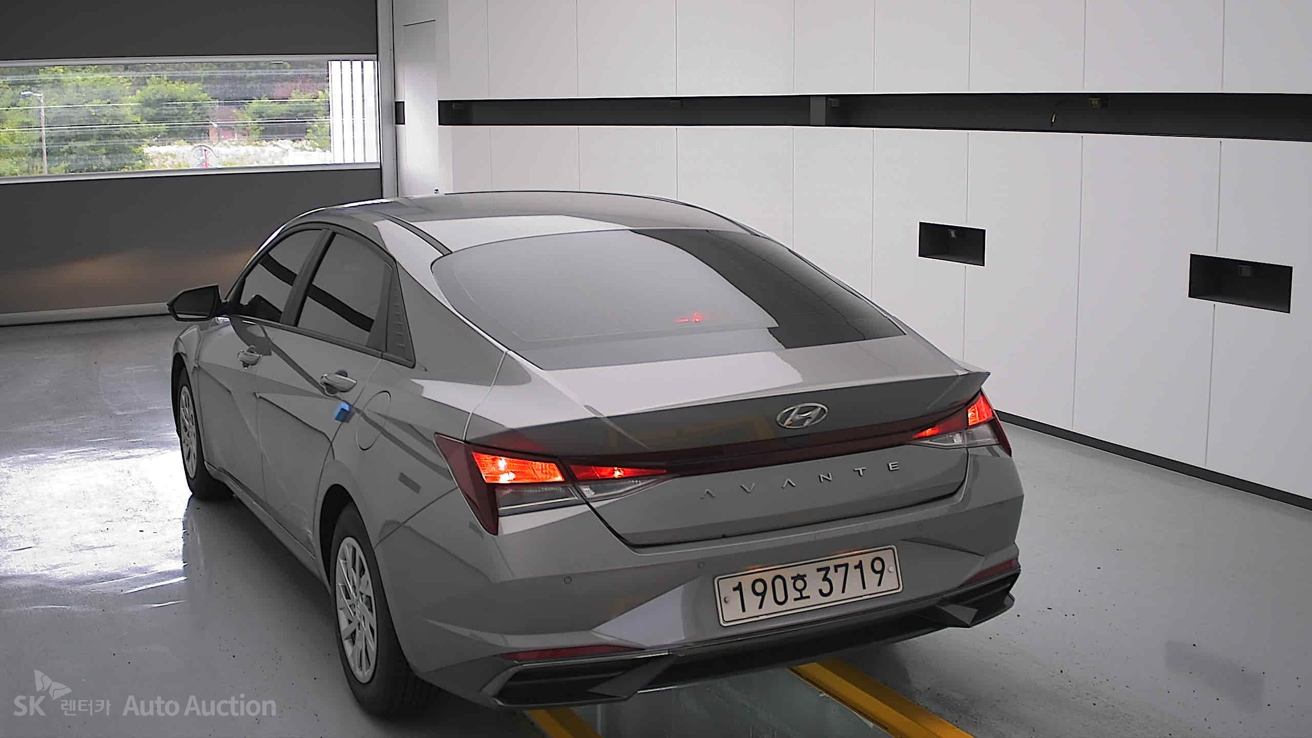 2022 - hyundai avante