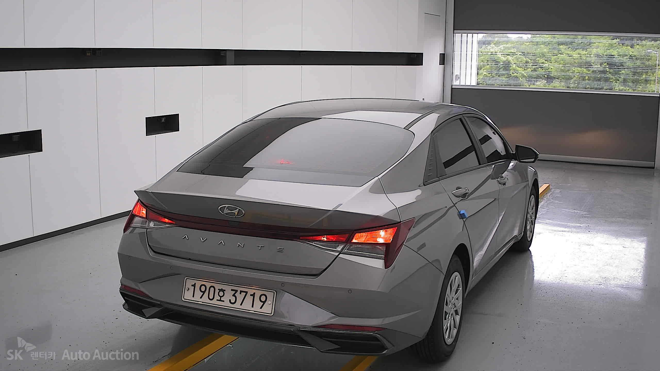 2022 - hyundai avante