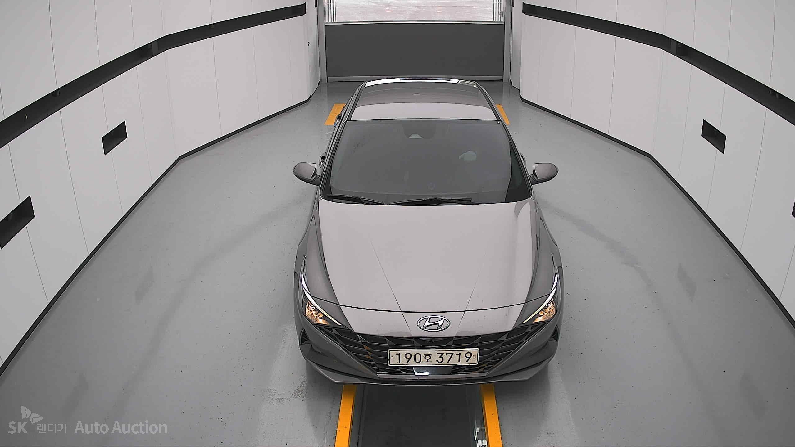 2022 - hyundai avante