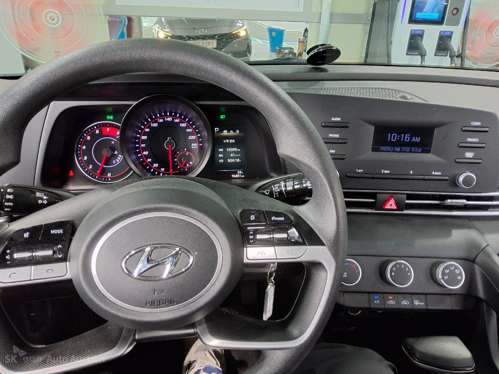 2022 - hyundai avante