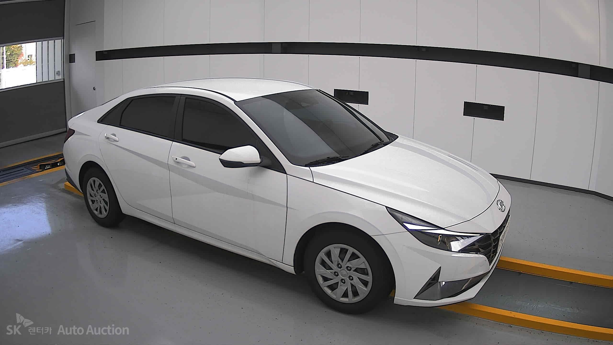 2022 - hyundai avante