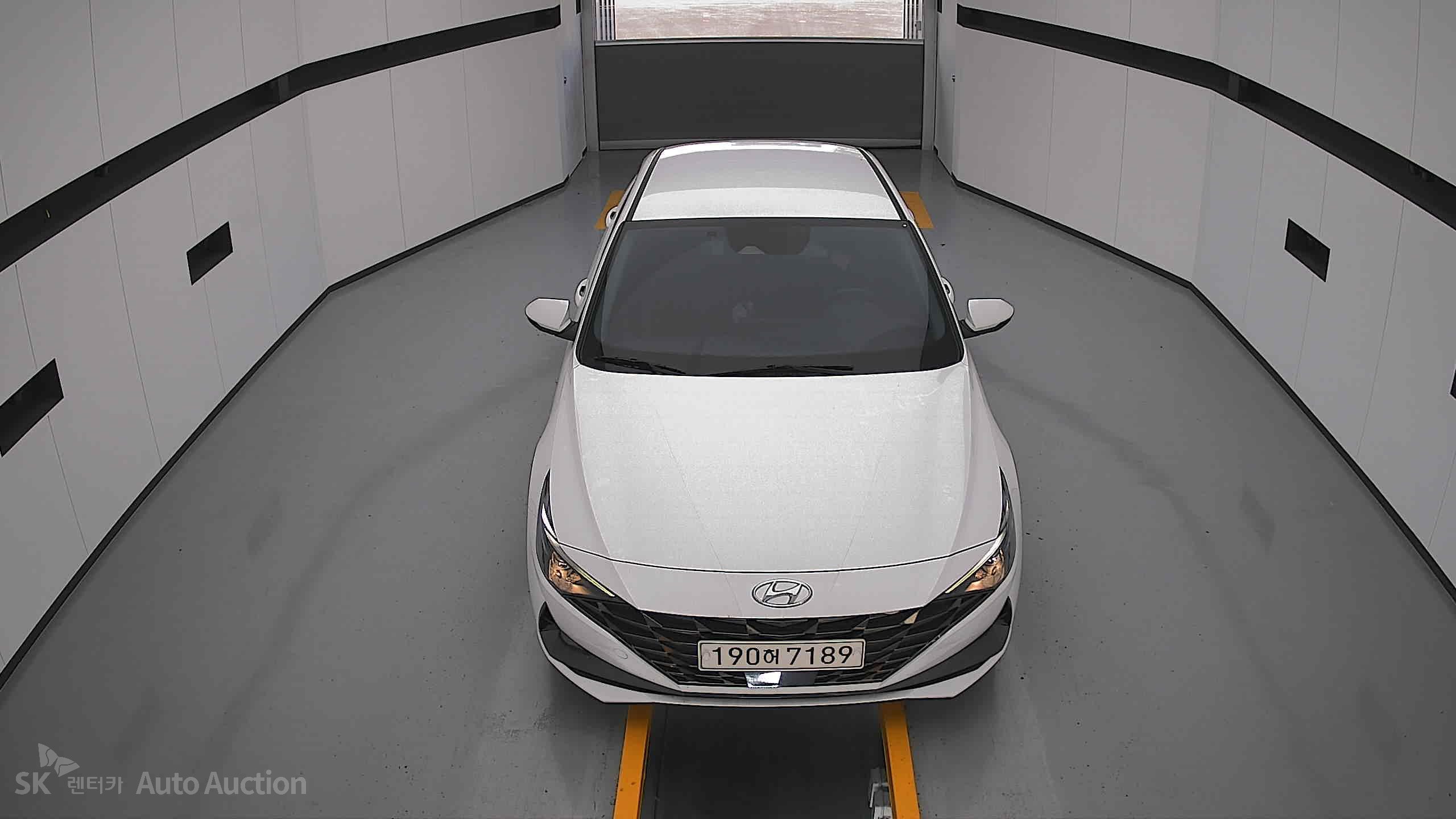 2022 - hyundai avante