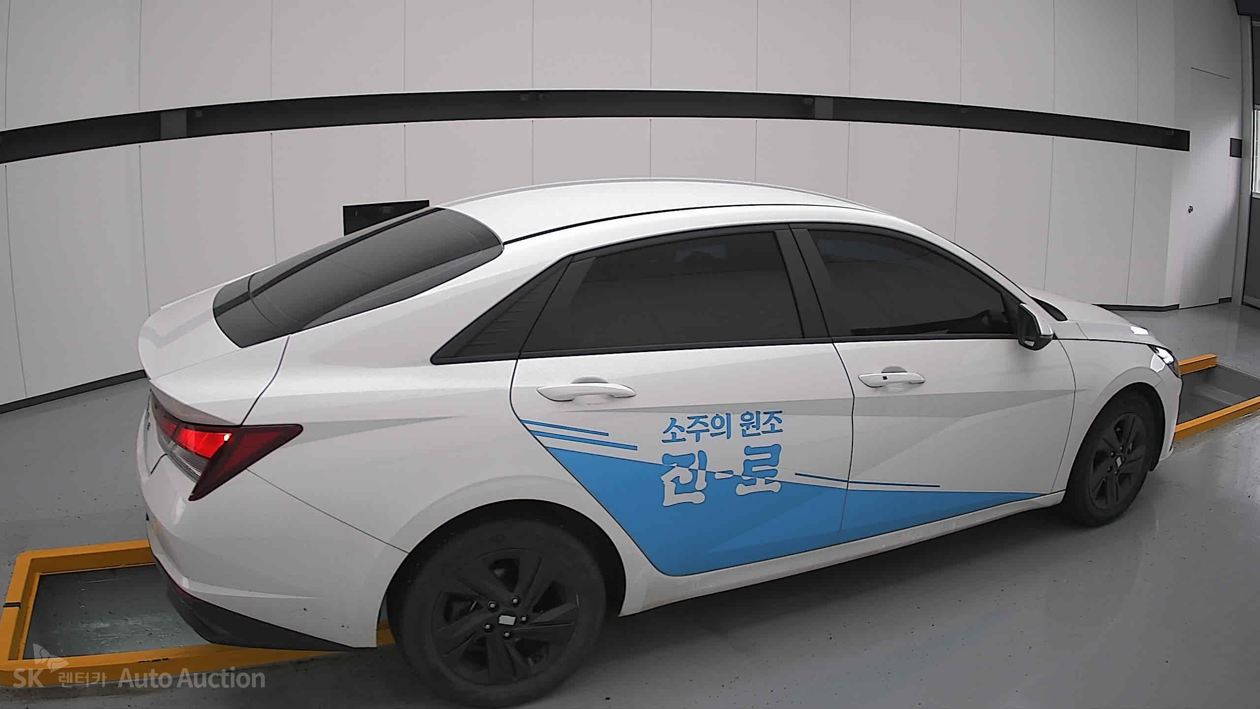 2023 - hyundai avante