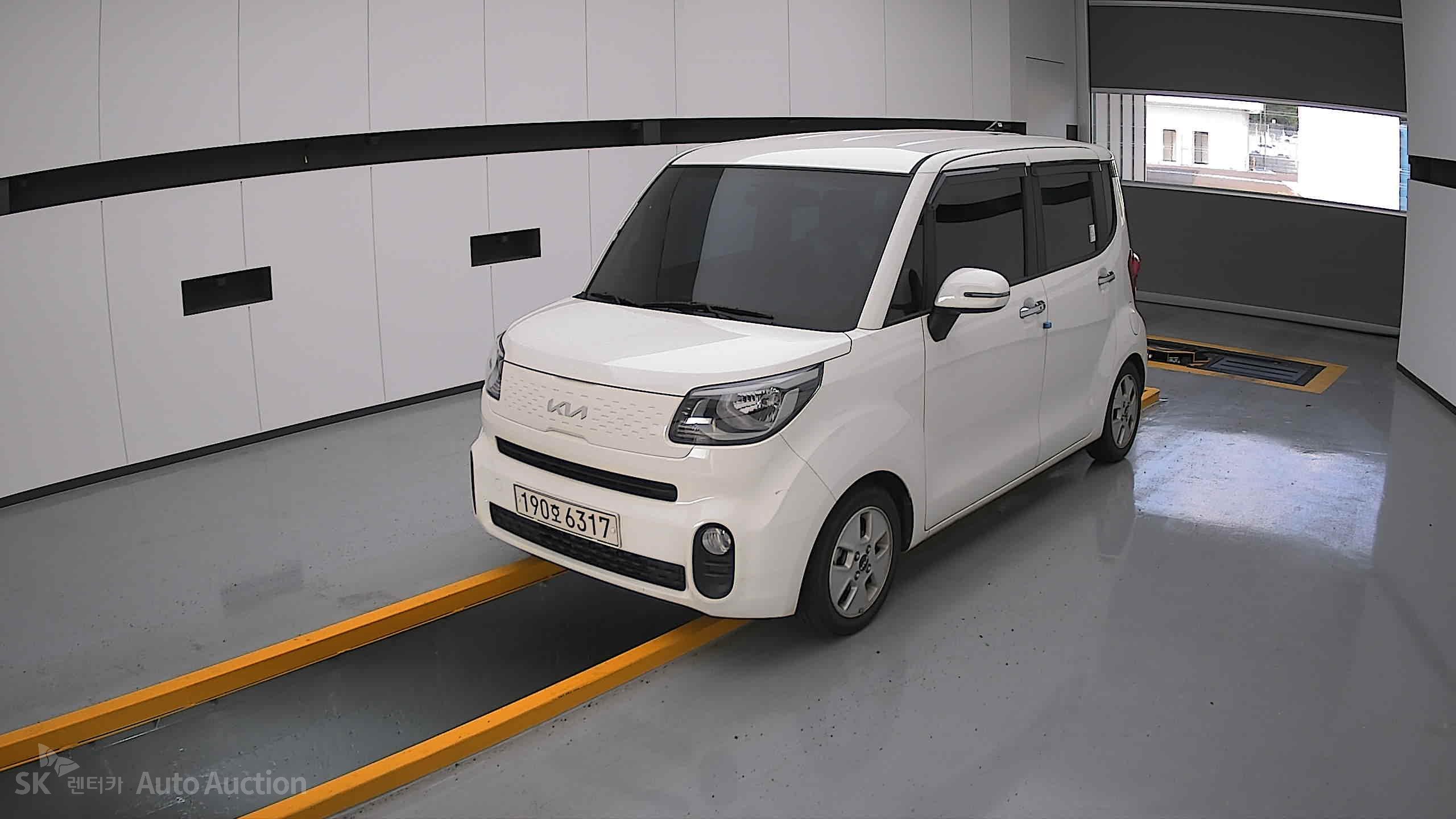 2022 - kia ray