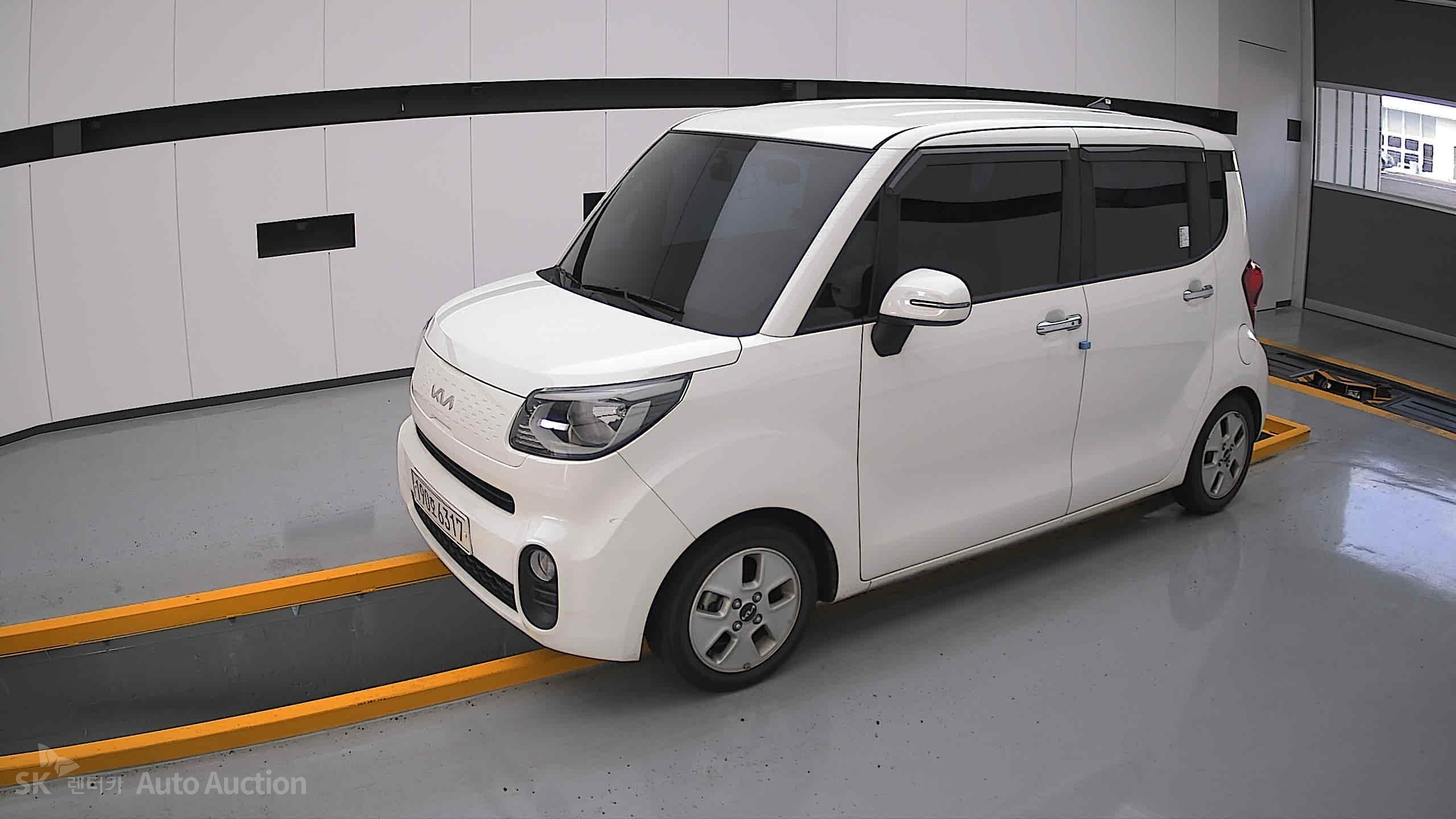 2022 - kia ray