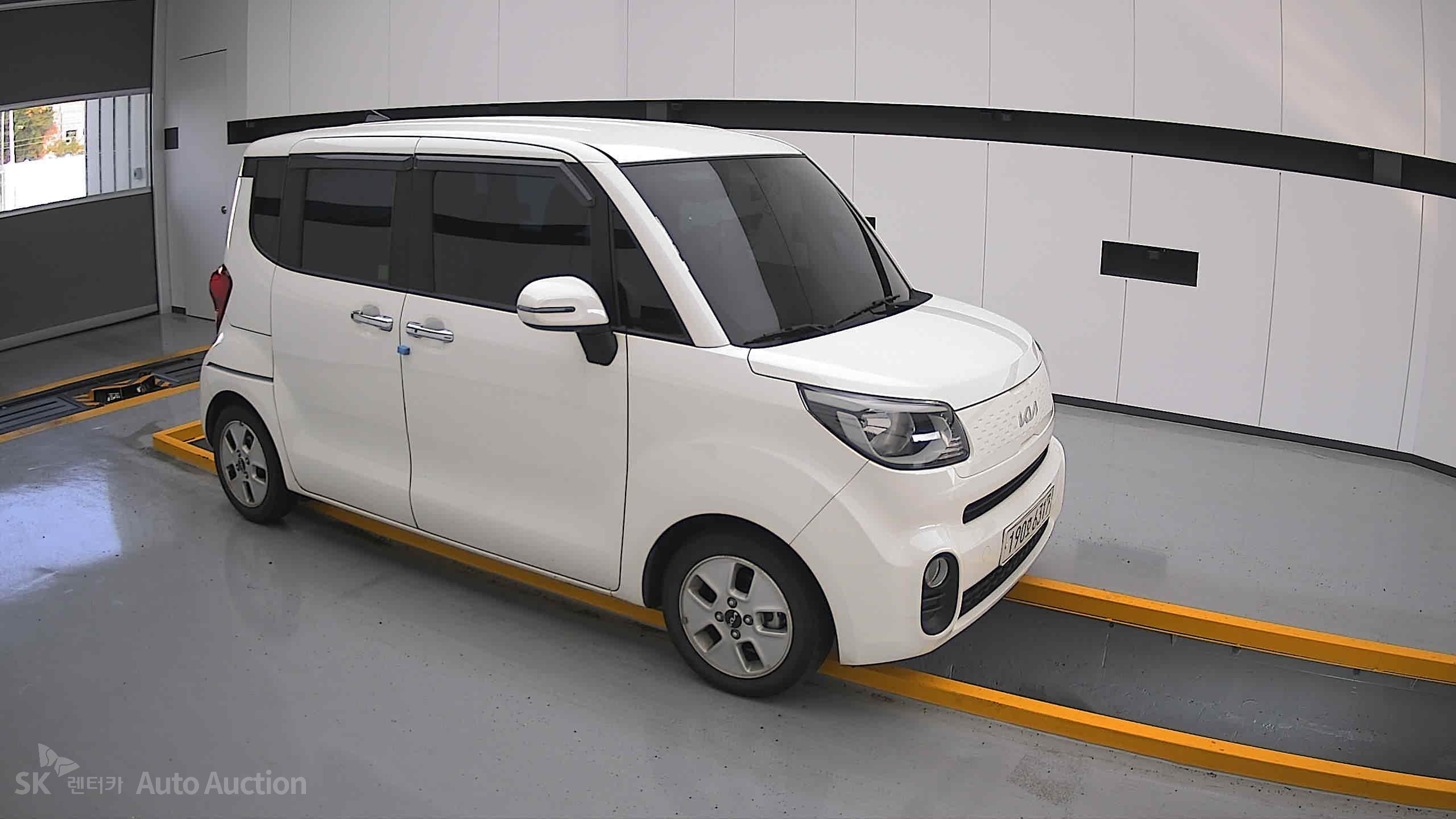 2022 - kia ray