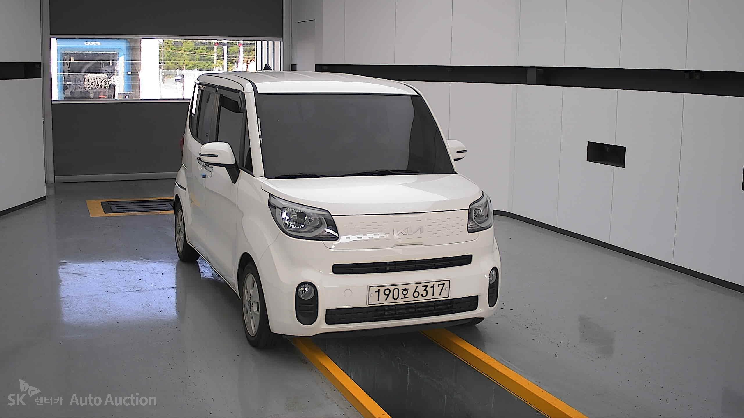 2022 - kia ray