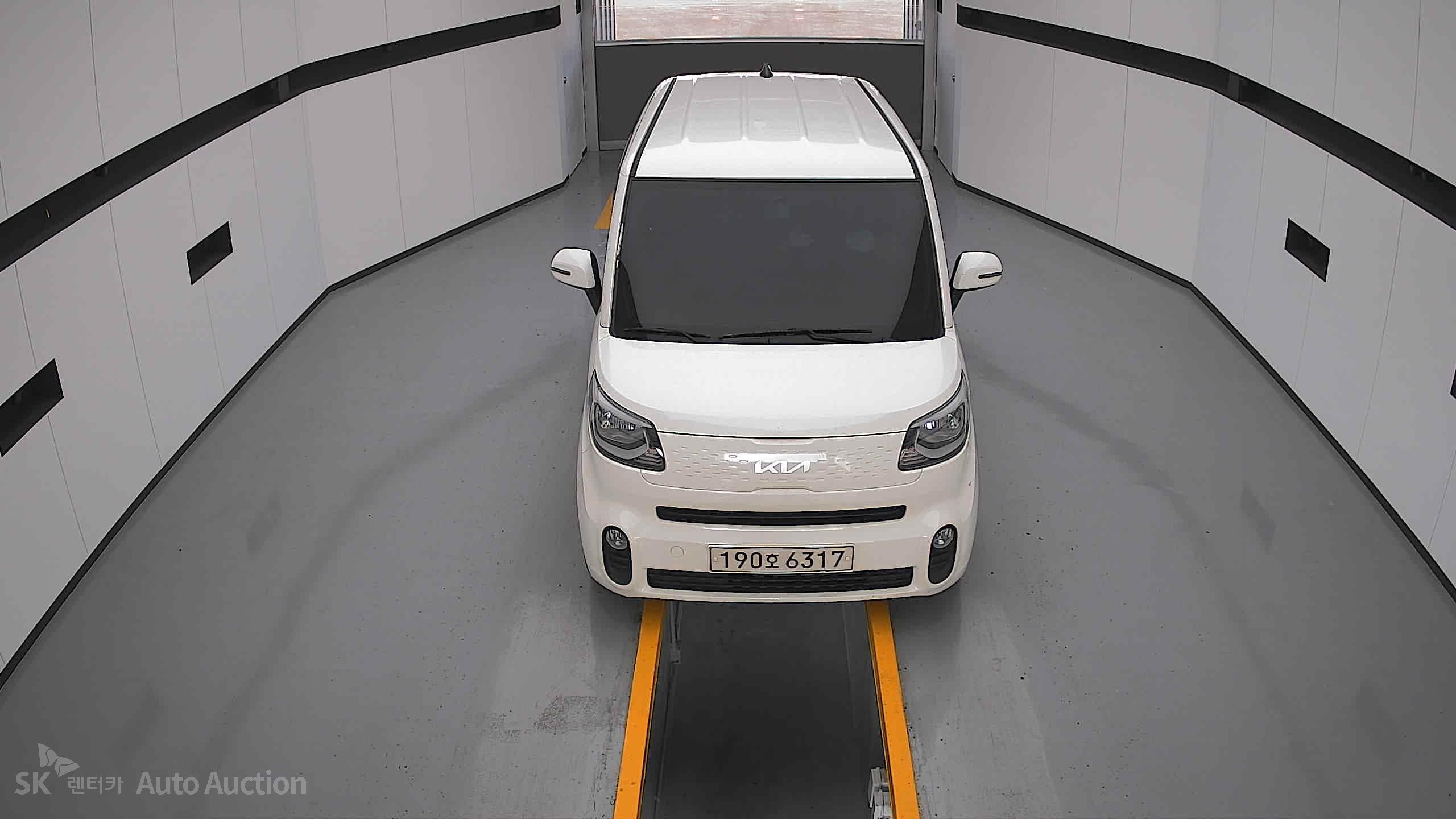 2022 - kia ray