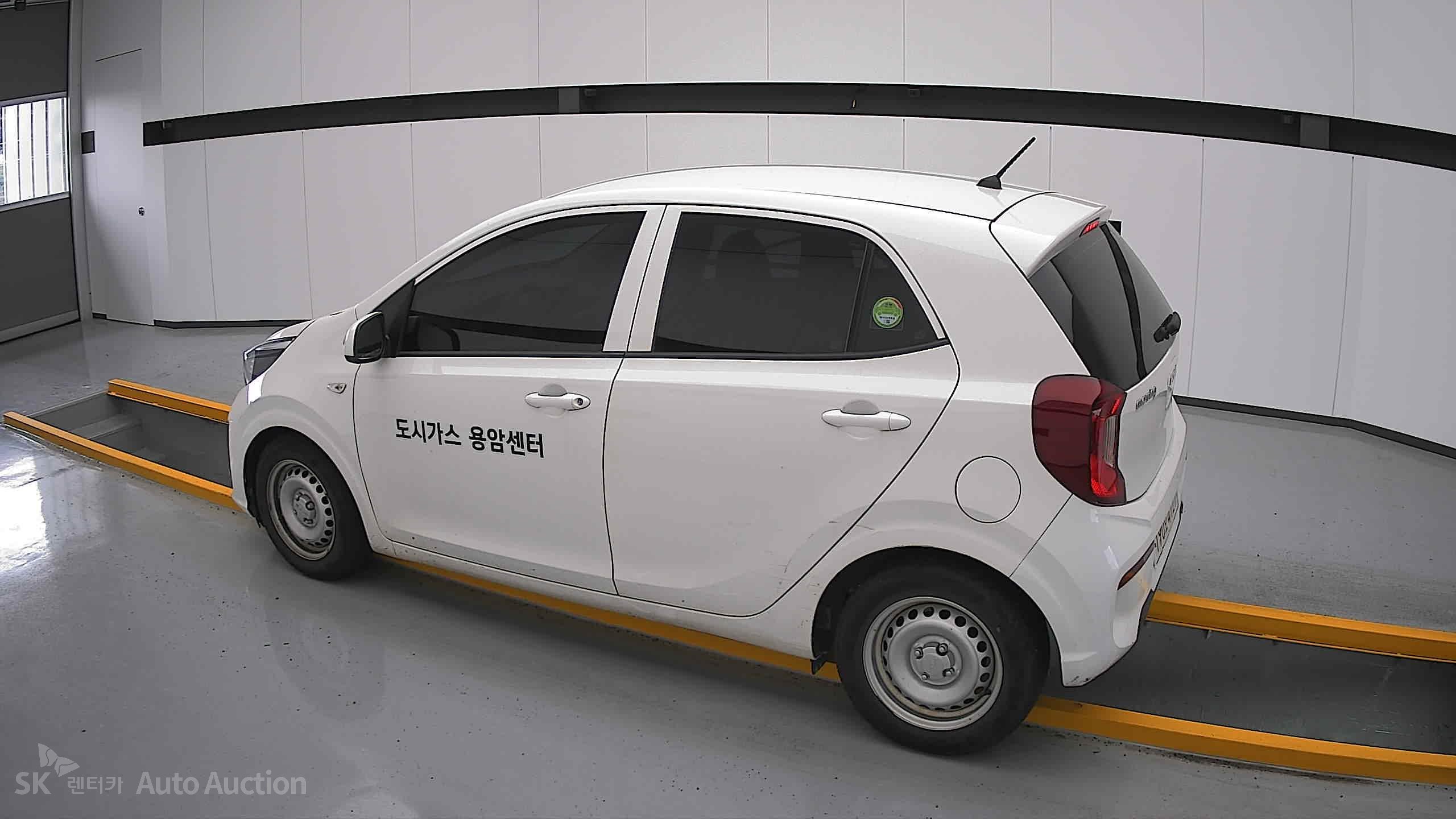 2022 - kia morning