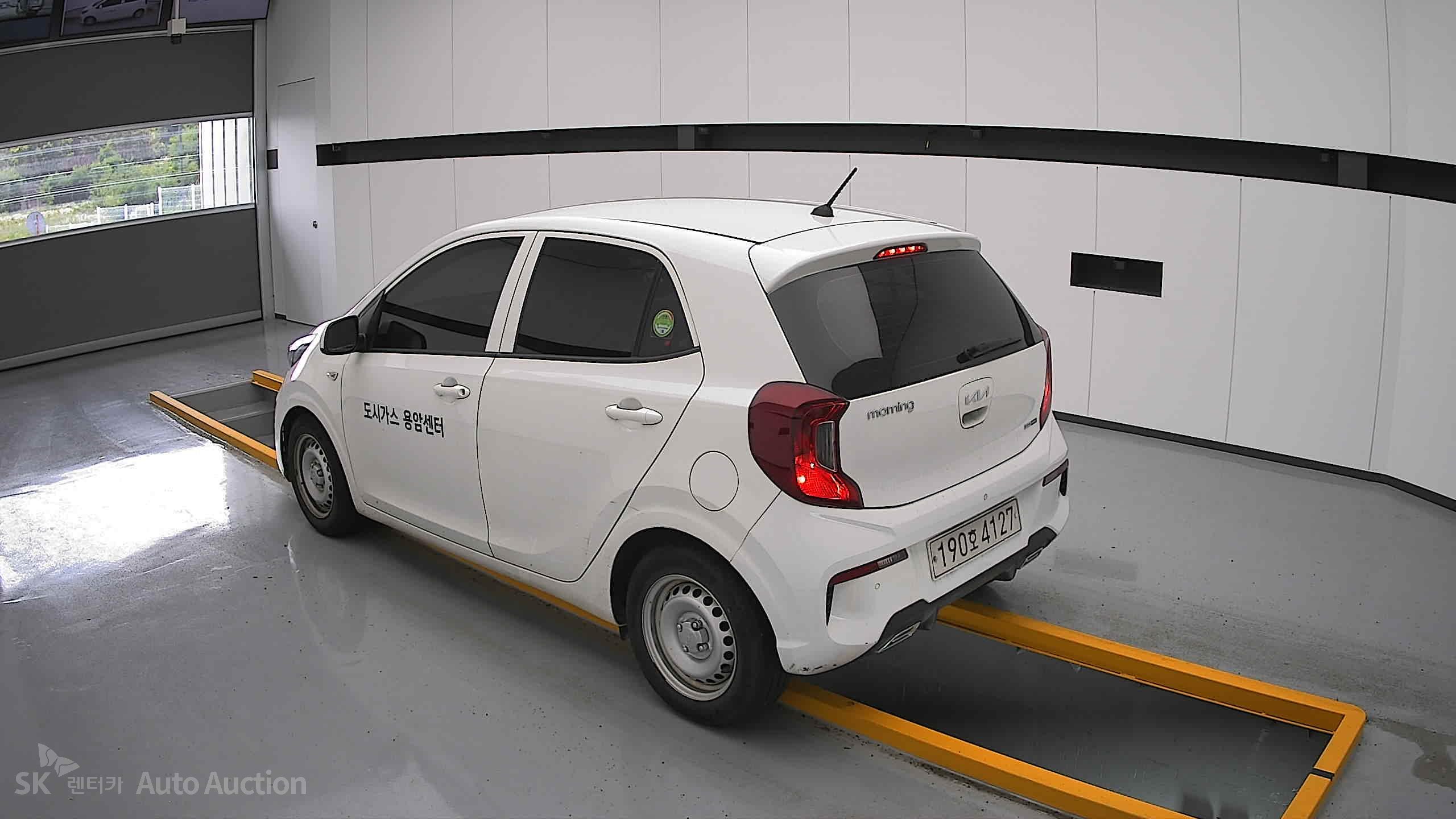 2022 - kia morning