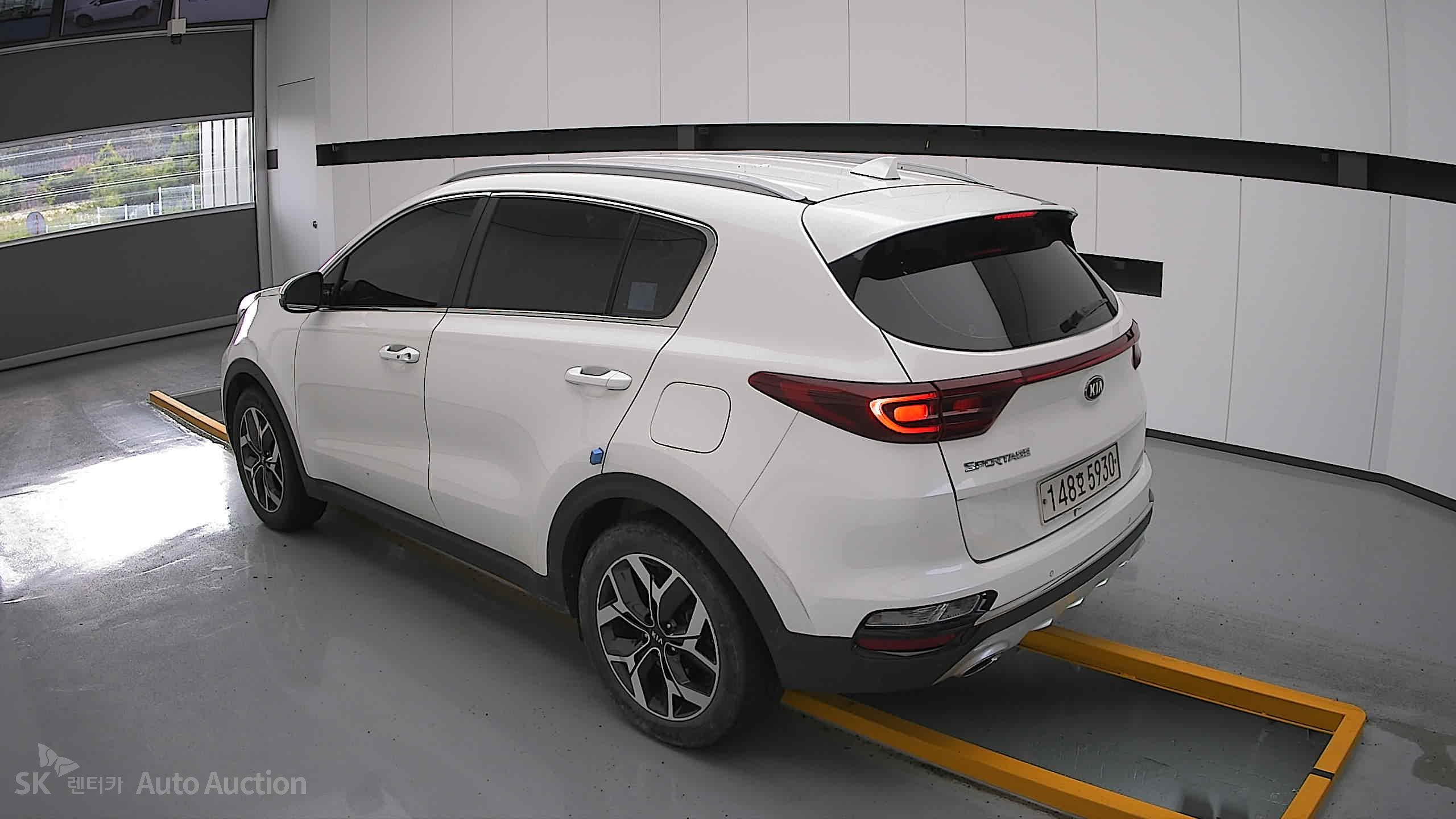 2022 - kia sportage