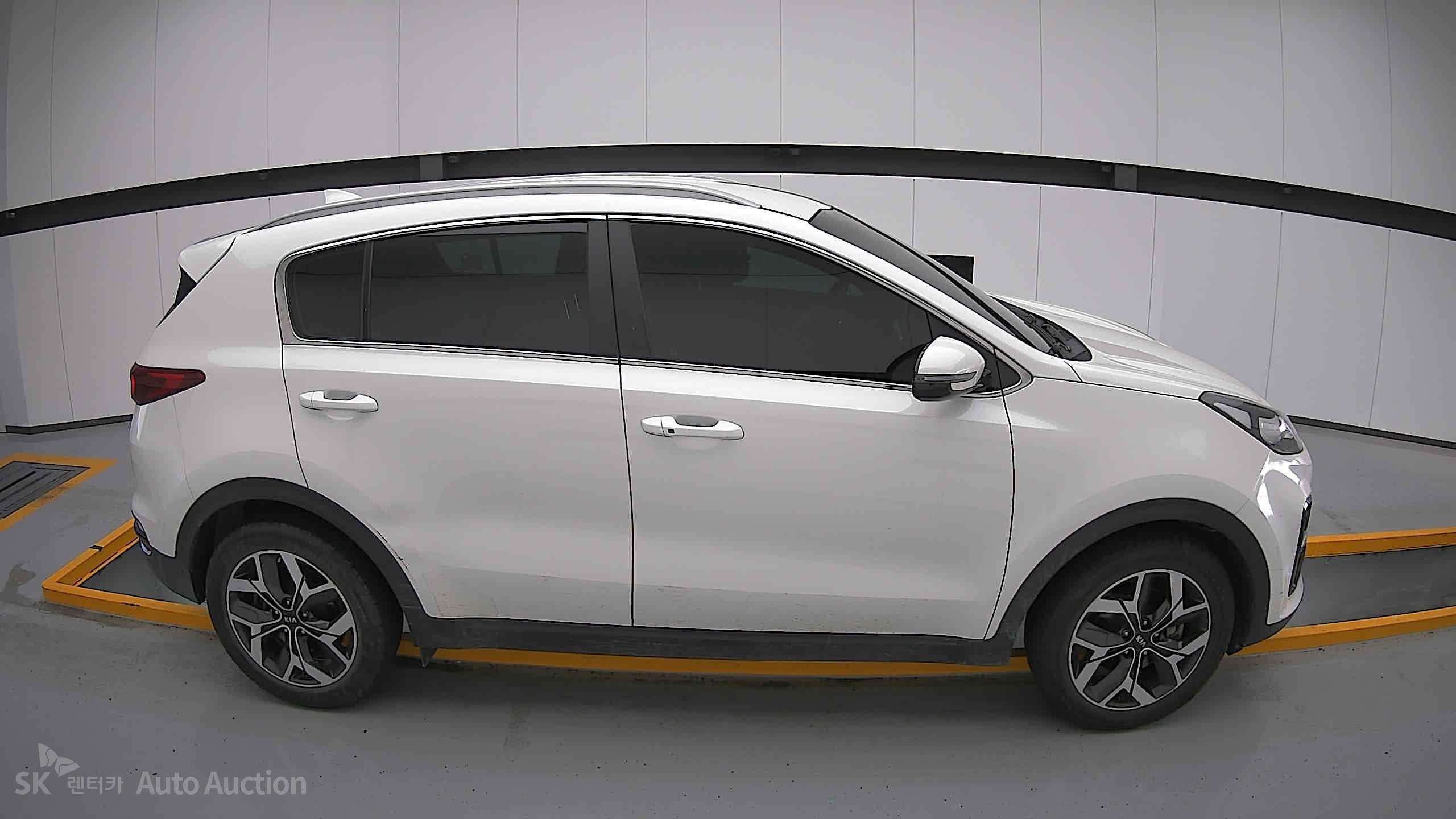 2022 - kia sportage