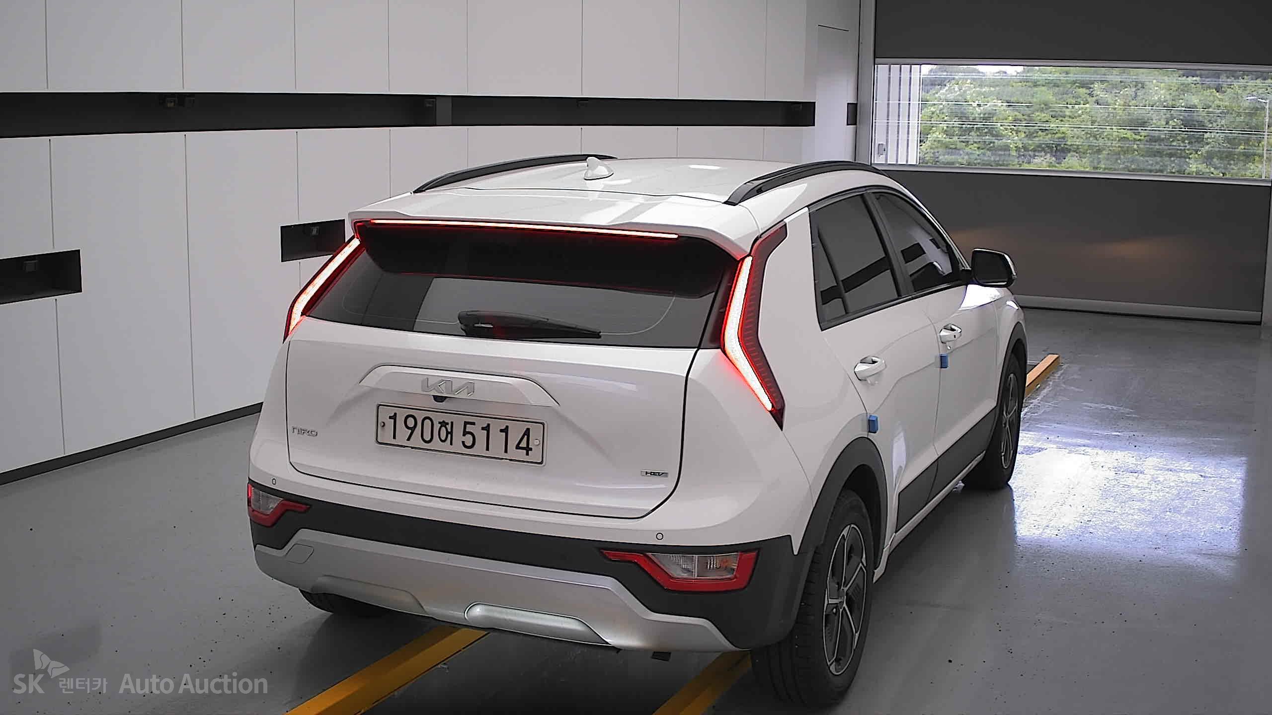 2022 - kia all-new niro