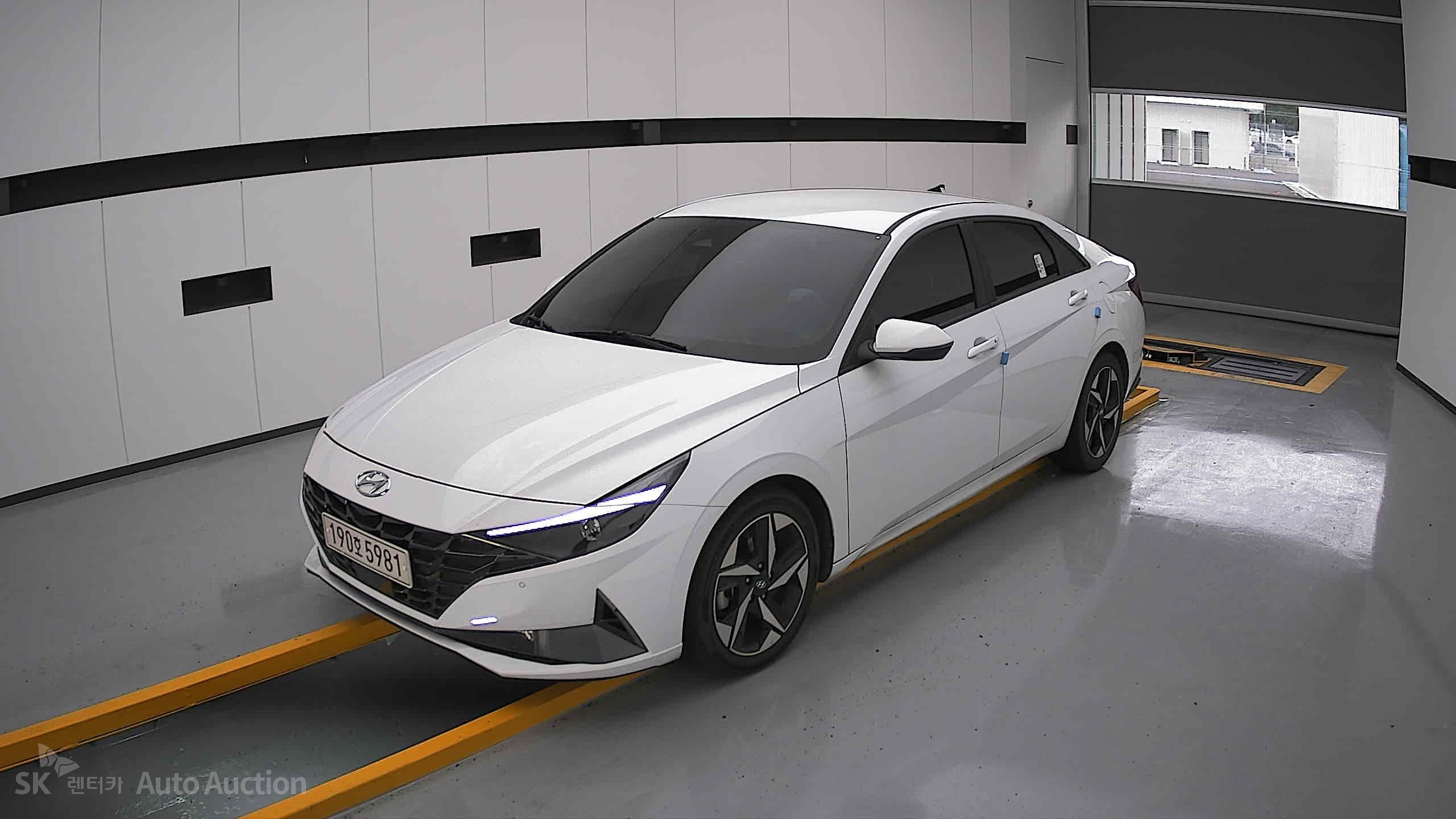 2023 - hyundai avante