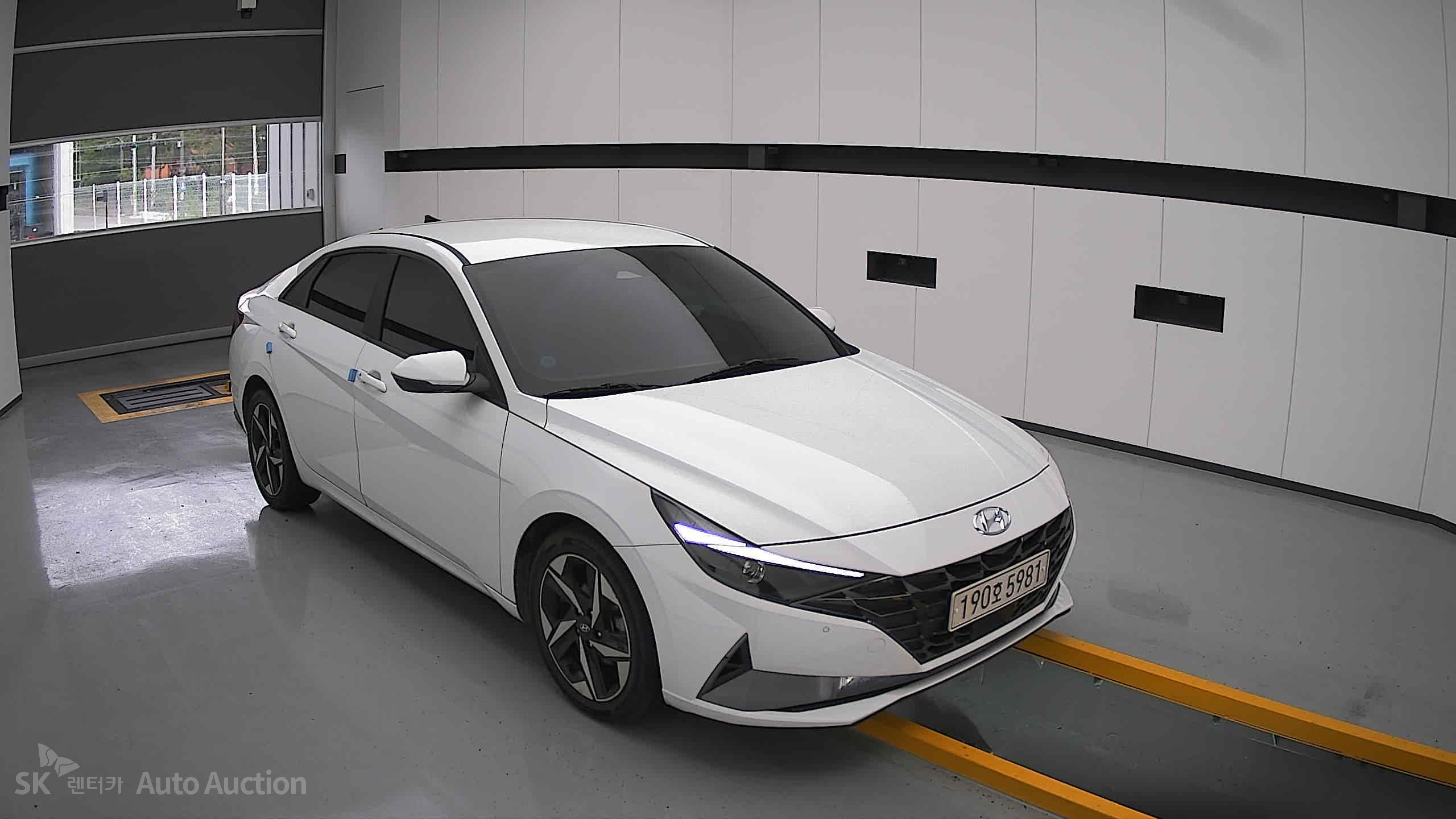 2023 - hyundai avante