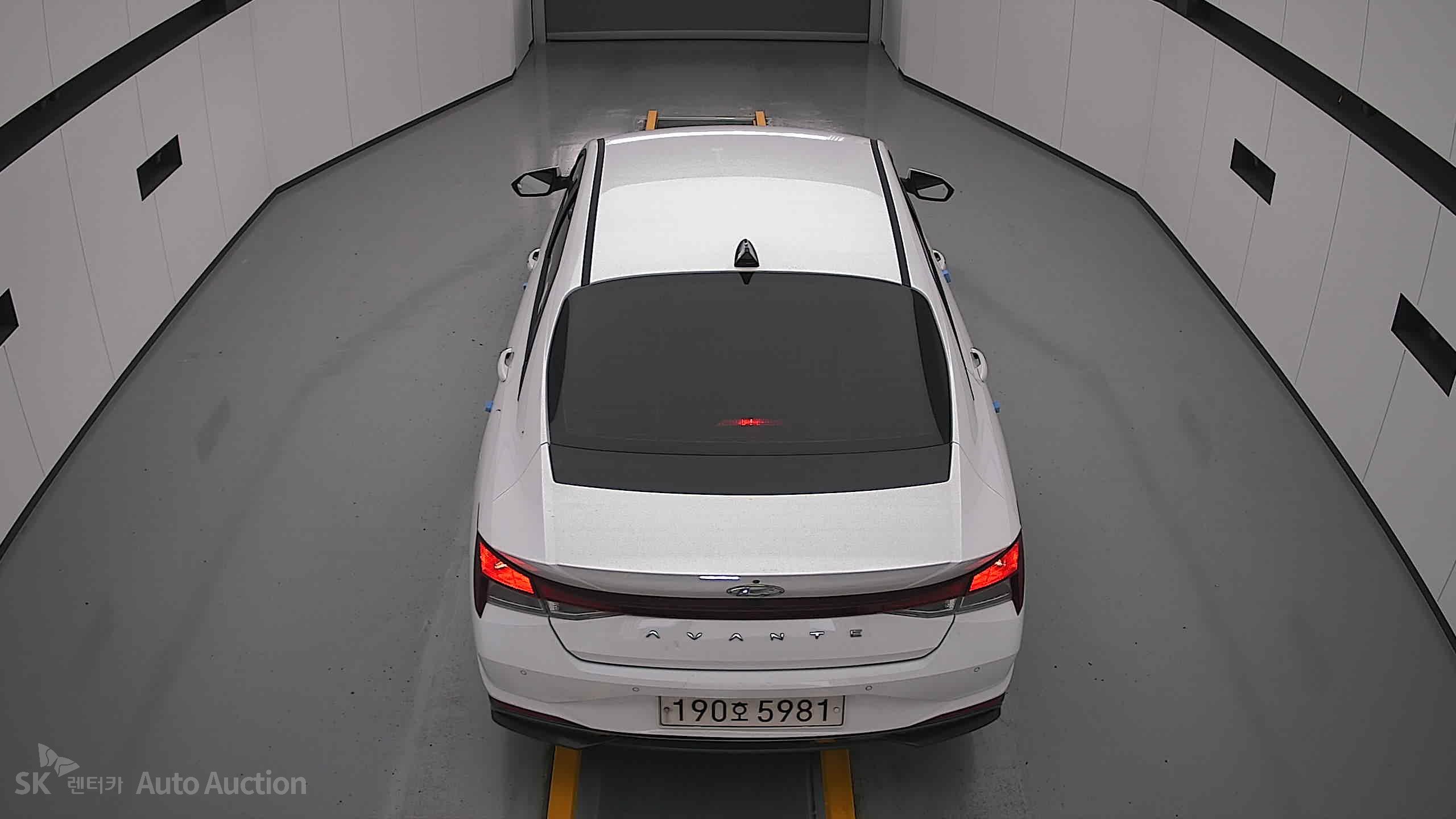 2023 - hyundai avante