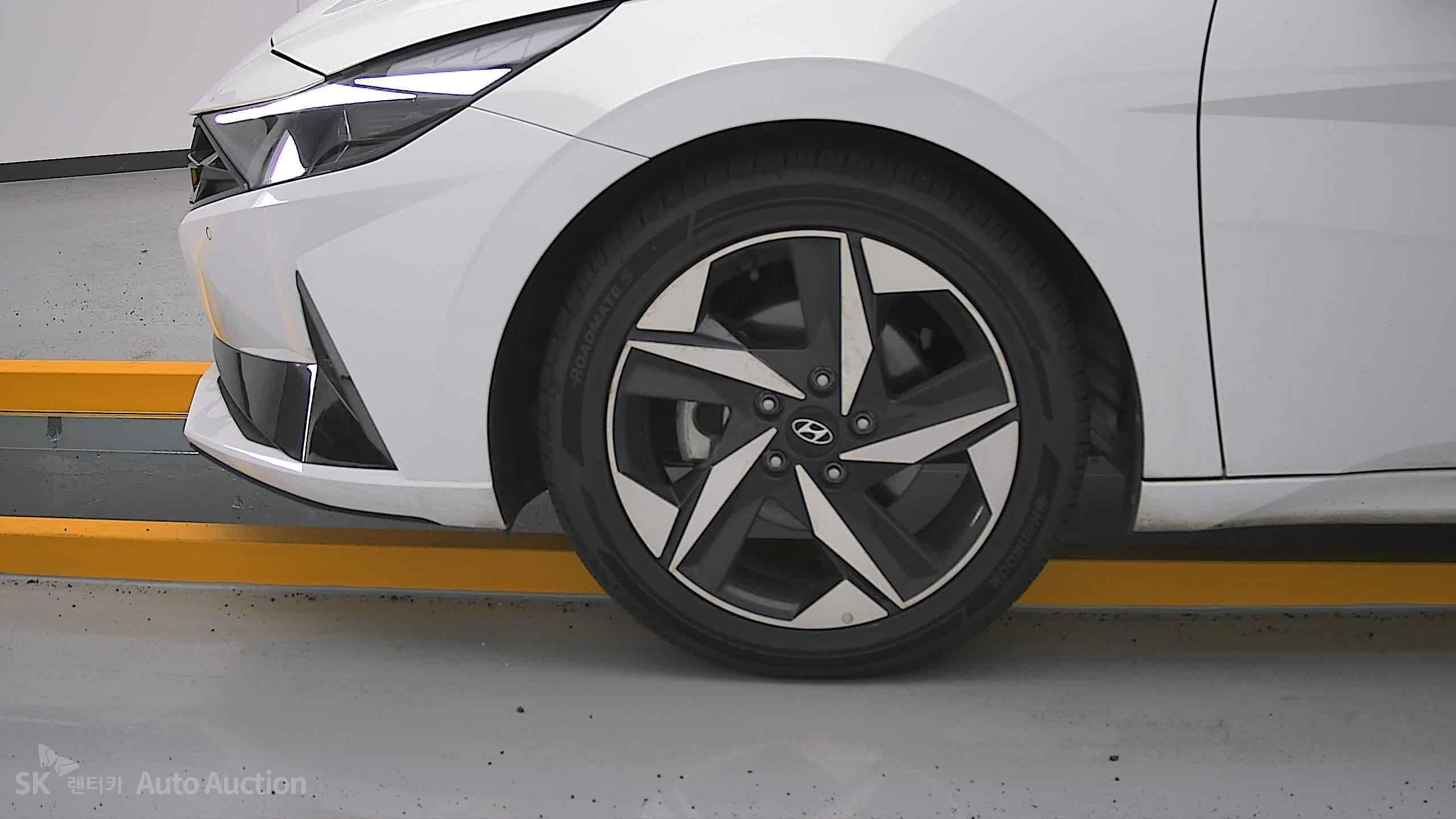 2023 - hyundai avante