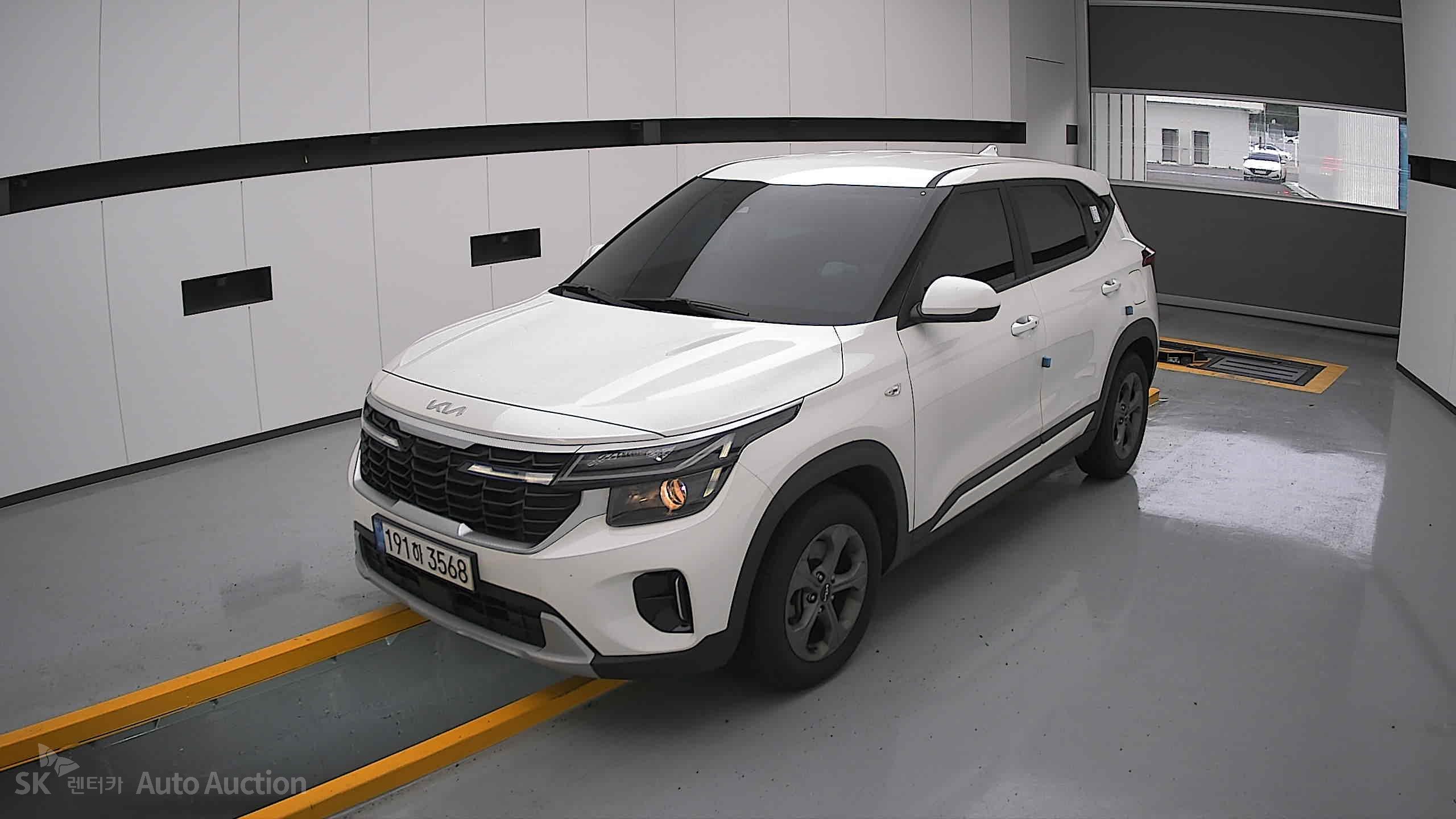 2023 - kia seltos