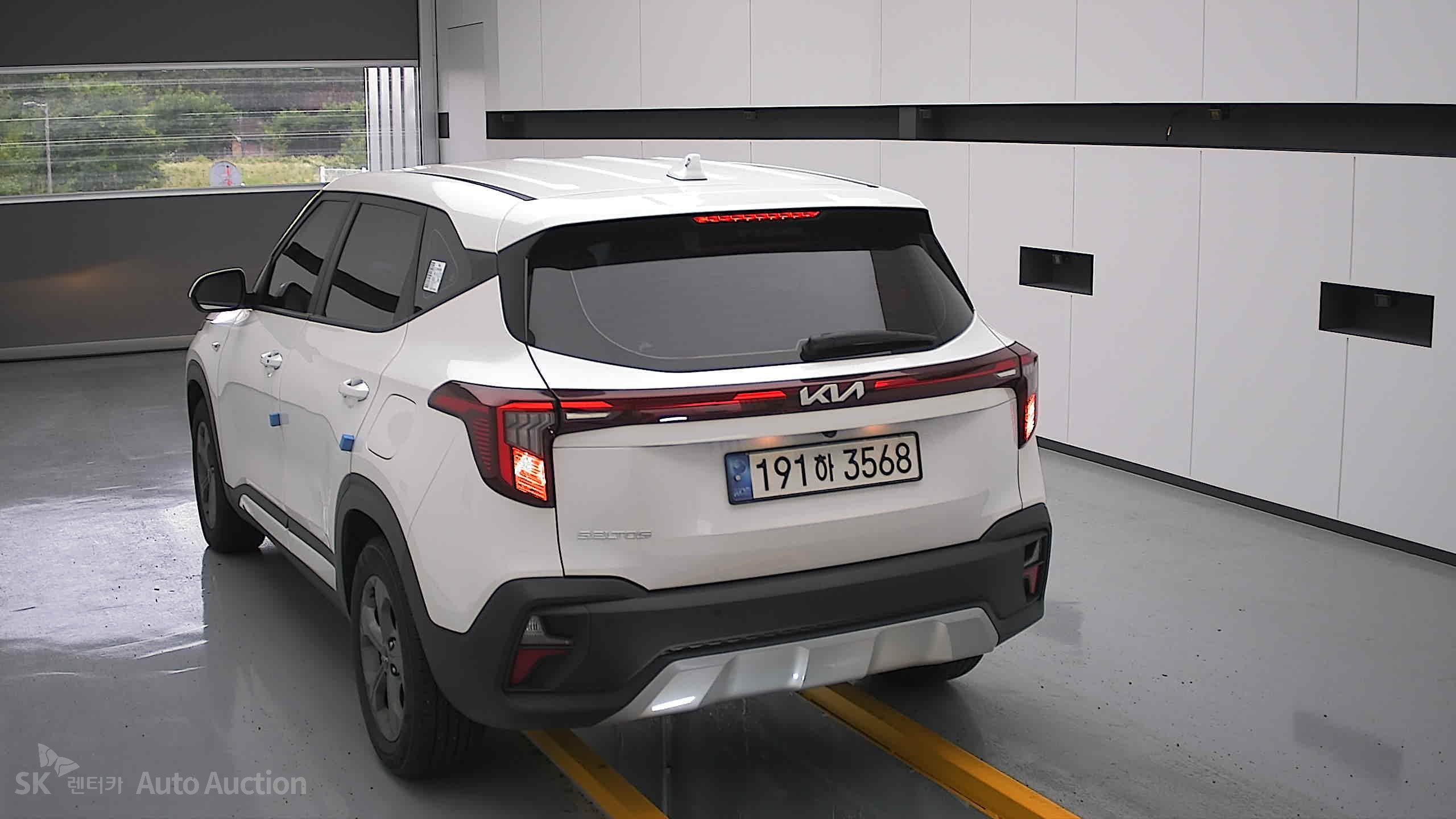 2023 - kia seltos