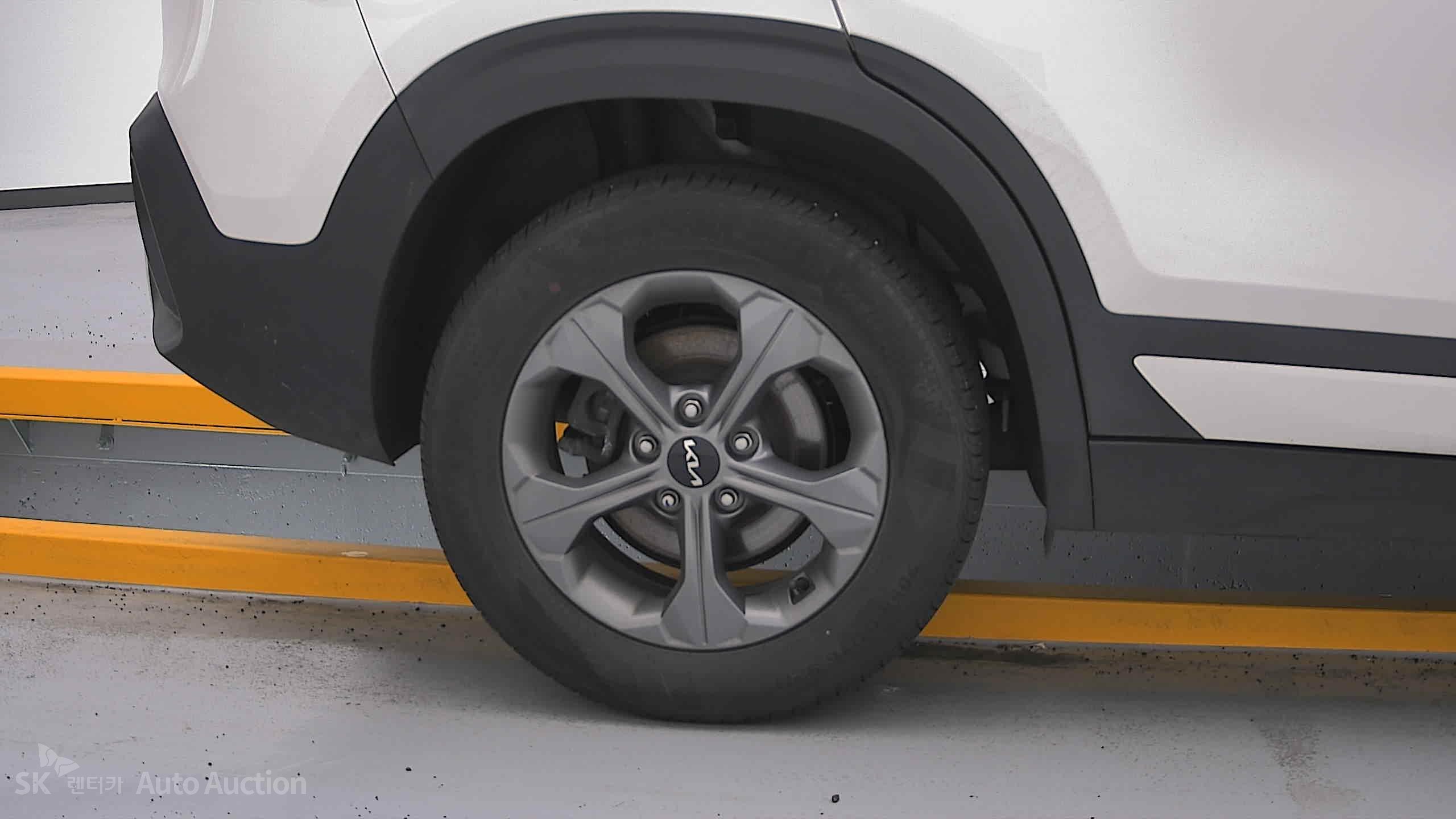 2023 - kia seltos