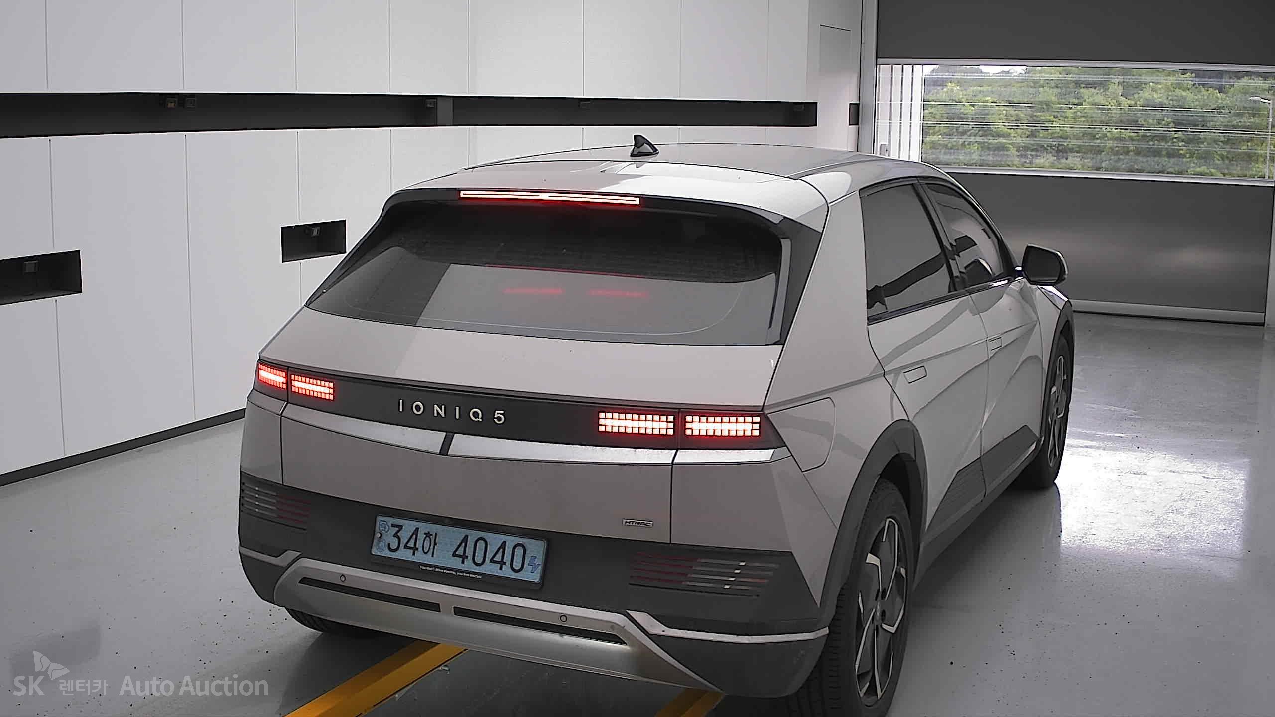 2022 - hyundai ioniq