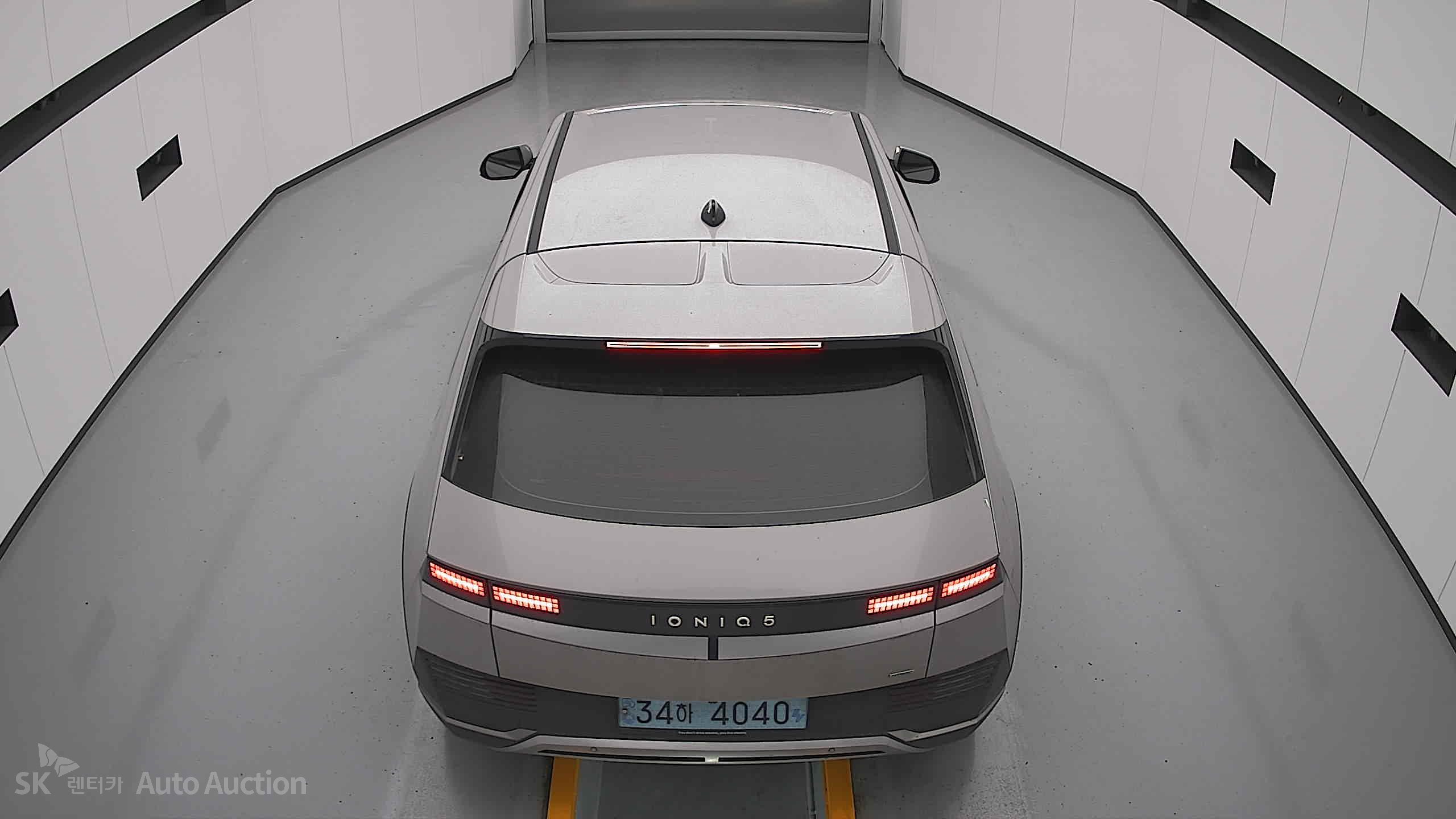 2022 - hyundai ioniq