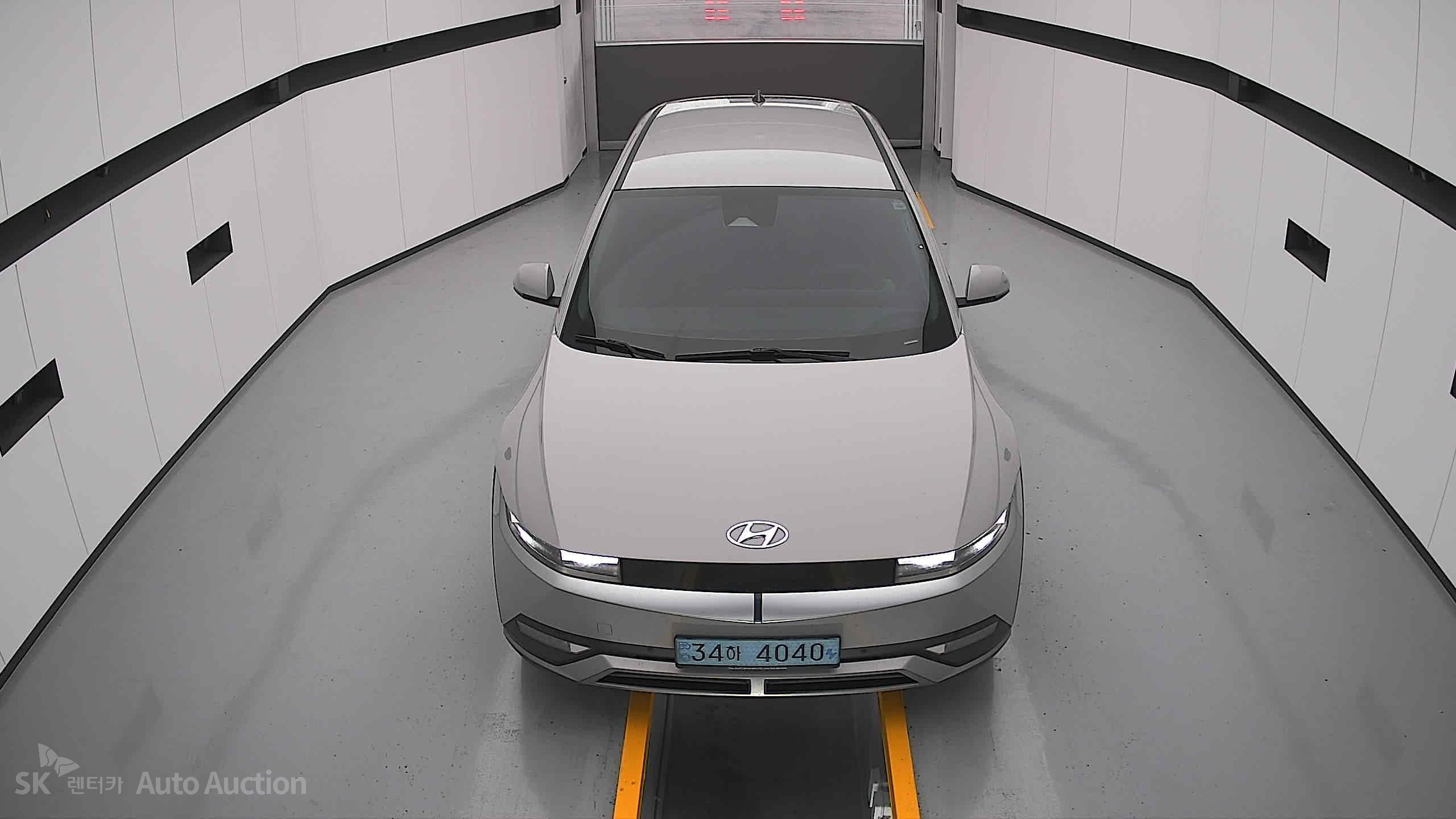 2022 - hyundai ioniq