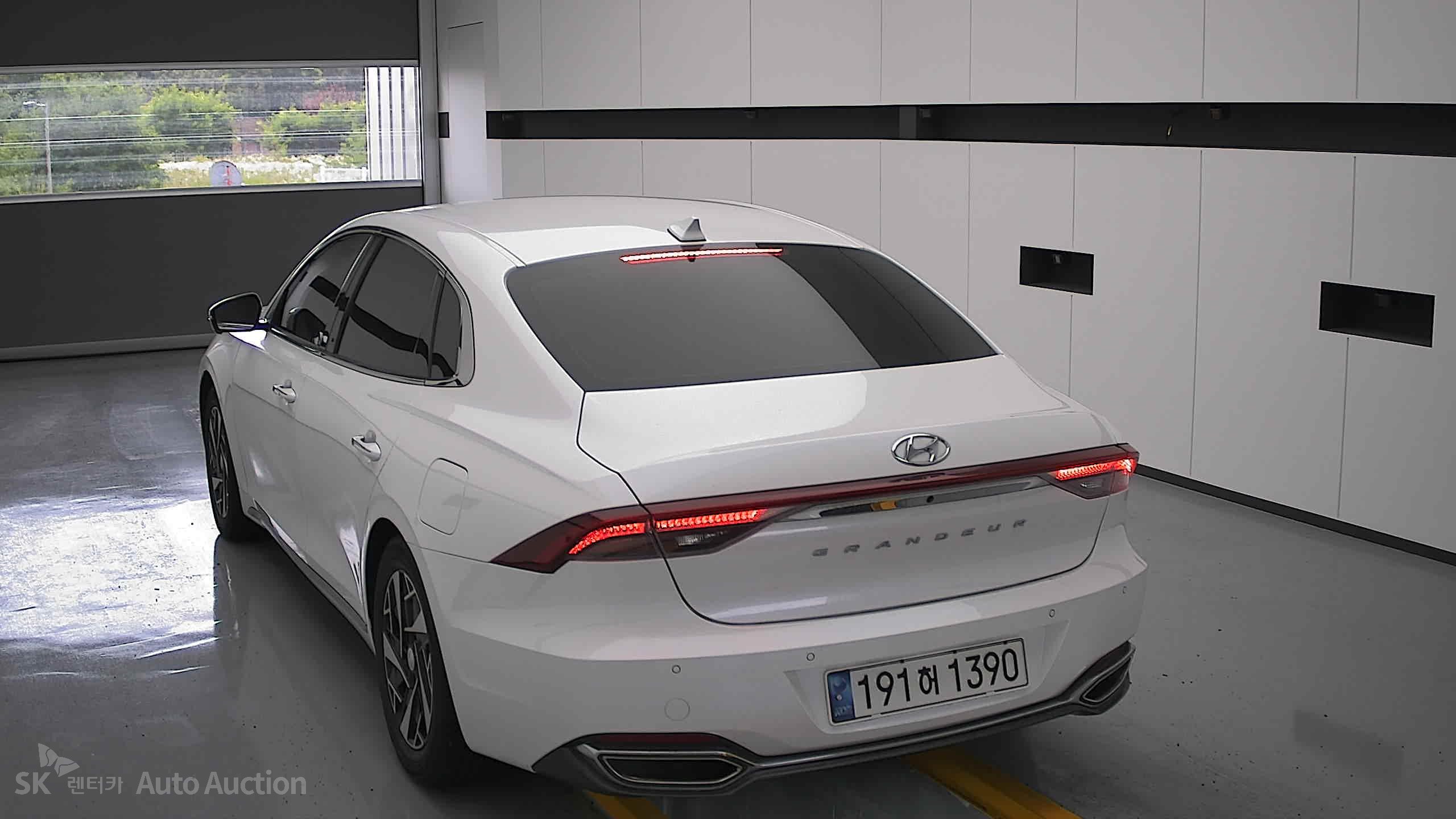2022 - hyundai grandeur