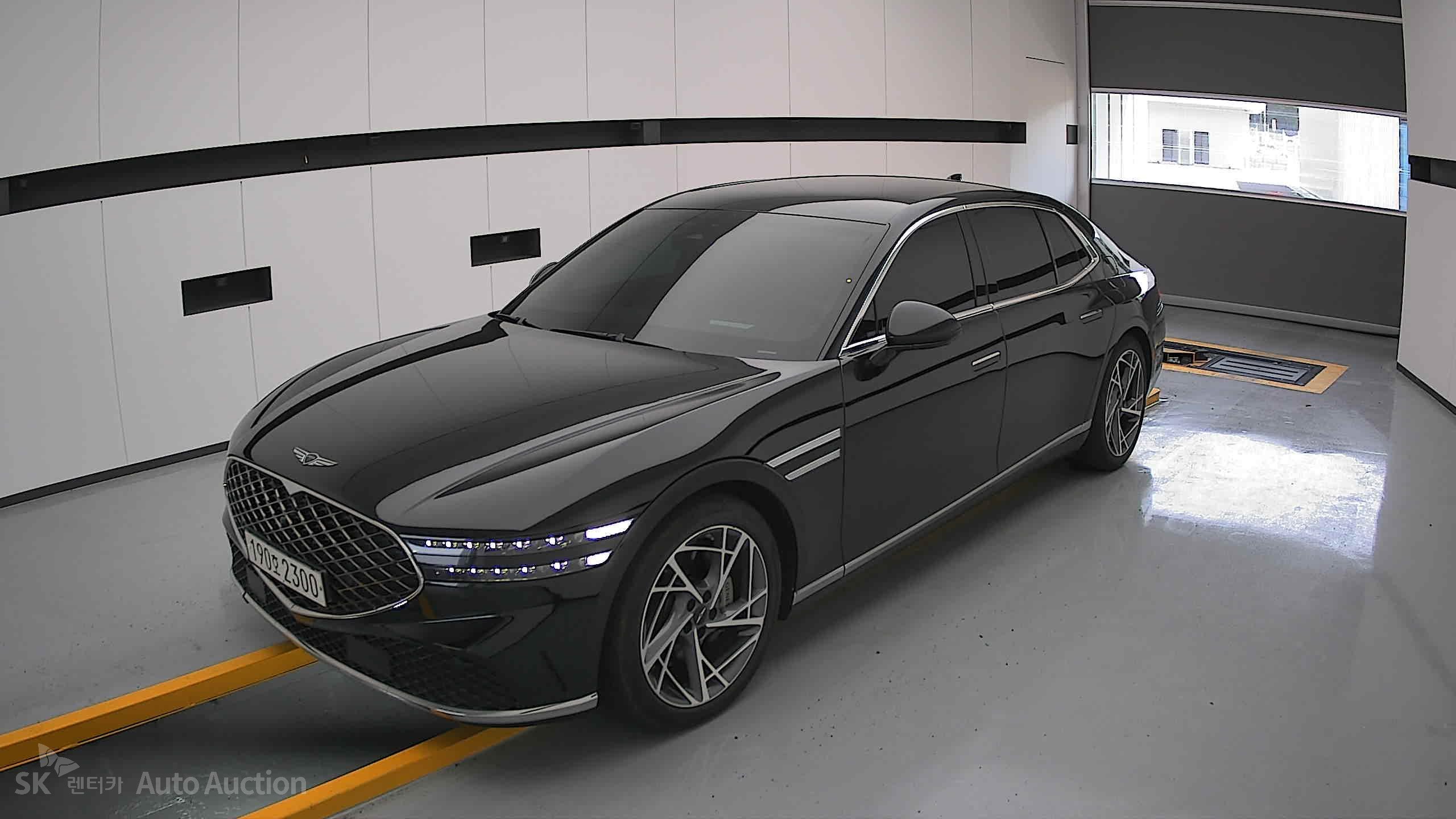 2022 - genesis g90