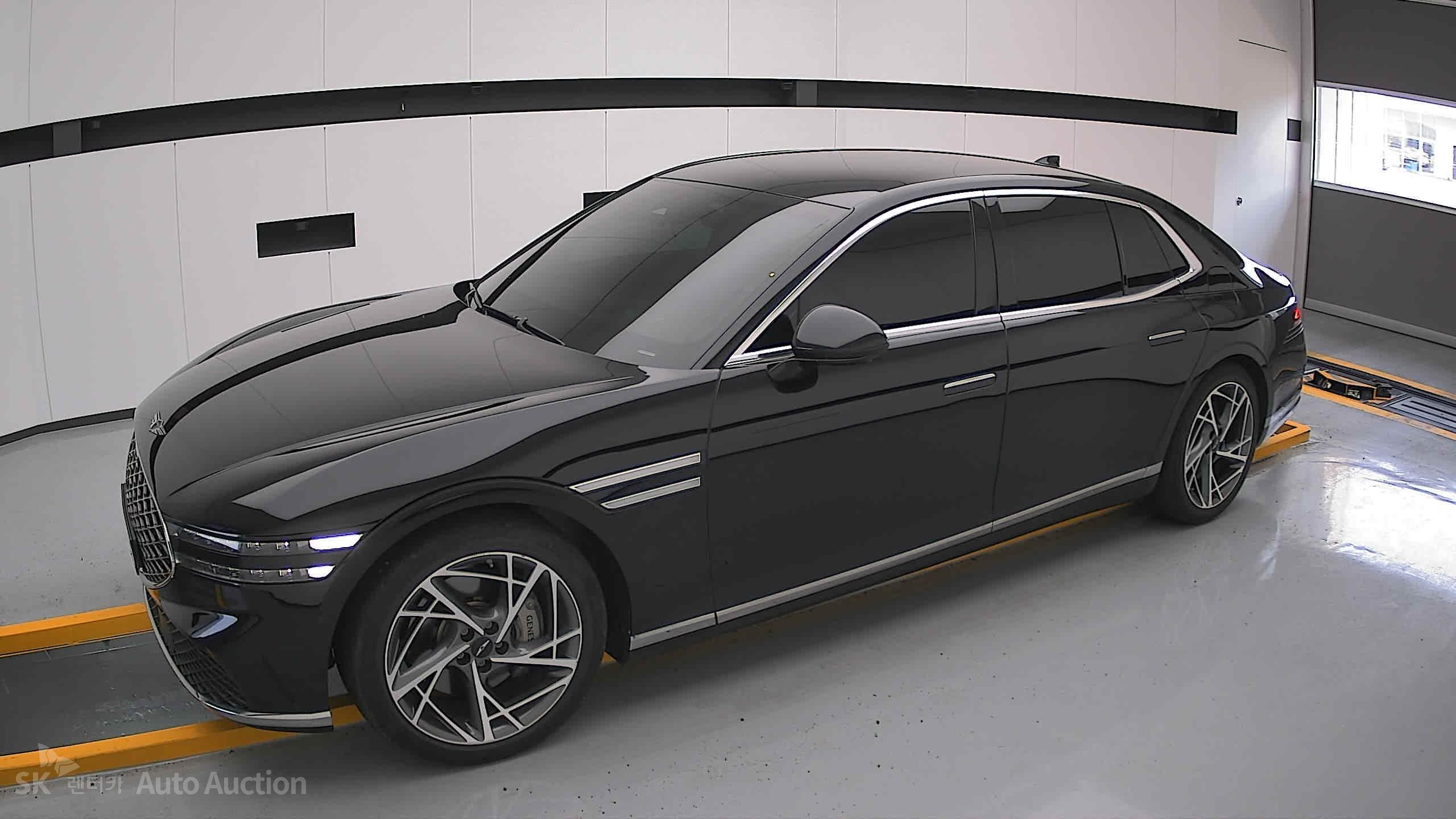 2022 - genesis g90